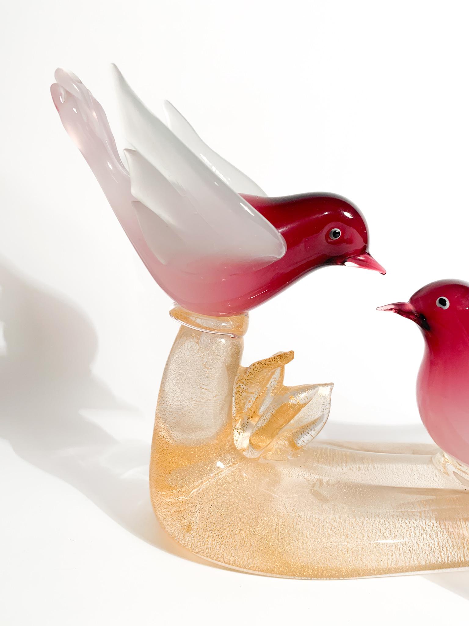 Sculpture of a Pair of Birds in Murano Glass by ARS Cenedese 1960s In Good Condition For Sale In Milano, MI