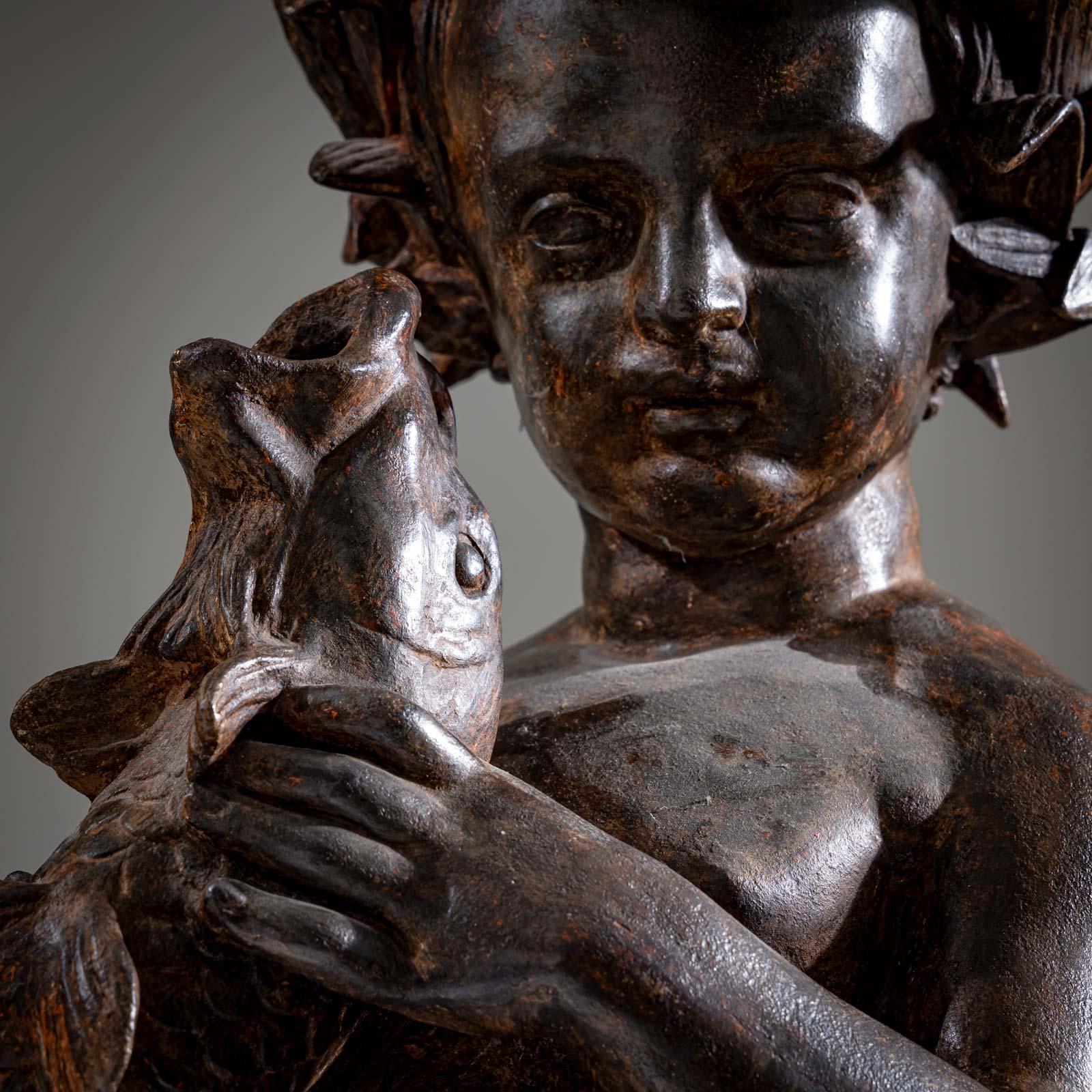 20ième siècle Sculpture d'une Putti en Verseau, début du 20e siècle en vente