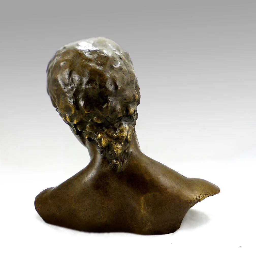 Sculpture of a Tilted Face in Patinated Bronze, Contemporary Art, 21st Century. In Good Condition For Sale In Saint-Ouen, FR