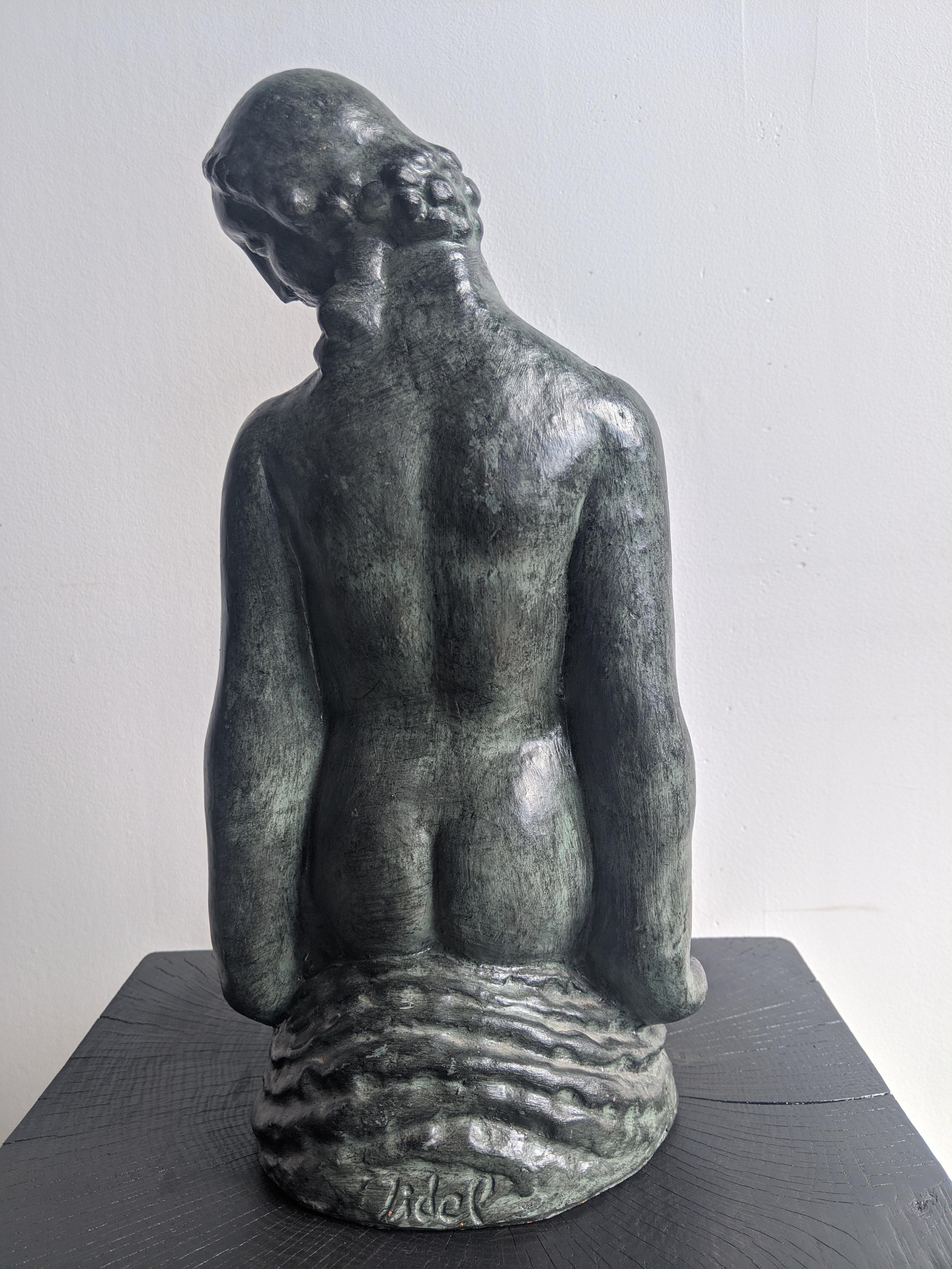 Sculpture de femme de Fidel Aguilar 8