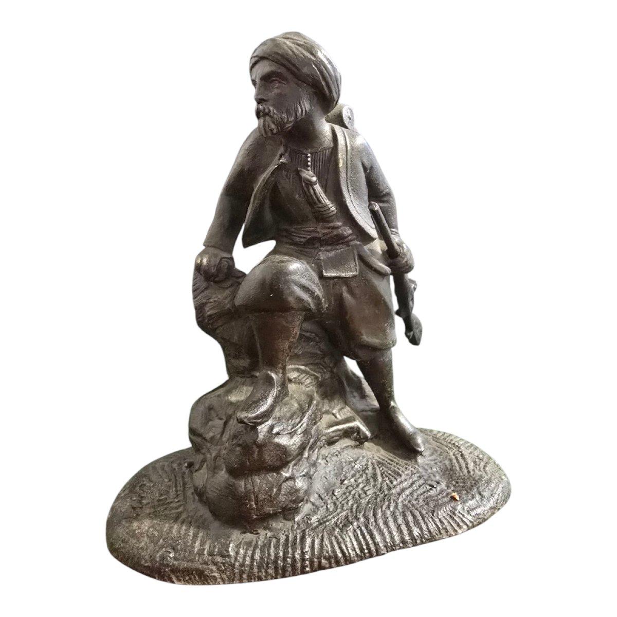 Skulptur eines algerischen Zouaven - 19. Jahrhundert (Französisch) im Angebot