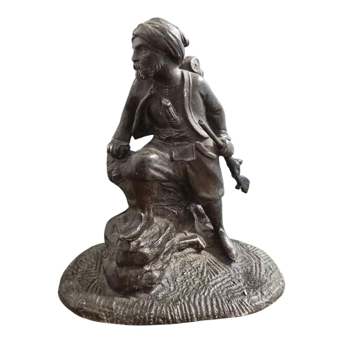 Skulptur eines algerischen Zouaven - 19. Jahrhundert (Metall) im Angebot
