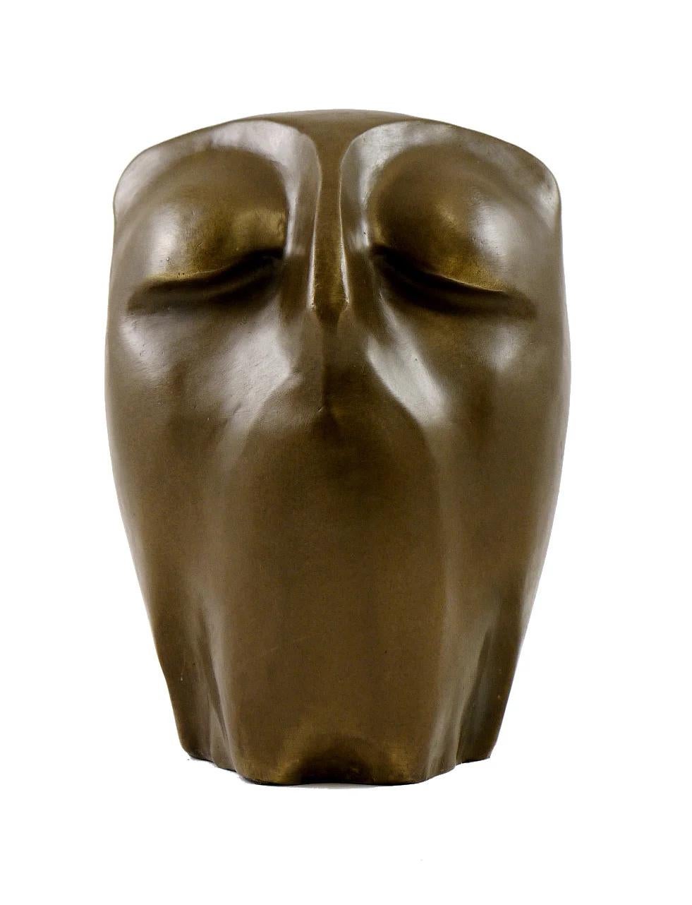 Escultura de un búho en bronce patinado, arte contemporáneo, siglo XXI.

Escultura de un búho en bronce patinado, arte contemporáneo, siglo XXI.
altura: 22 cm, anchura: 16 cm, profundidad: 14 cm
Peso : 2,2 kg
