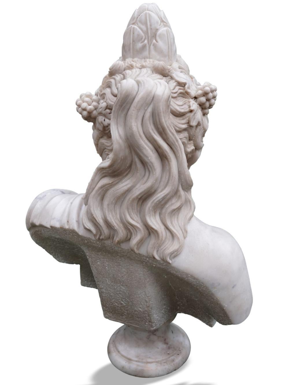Sculpture of Antinoo in marble In Good Condition For Sale In Rome, IT