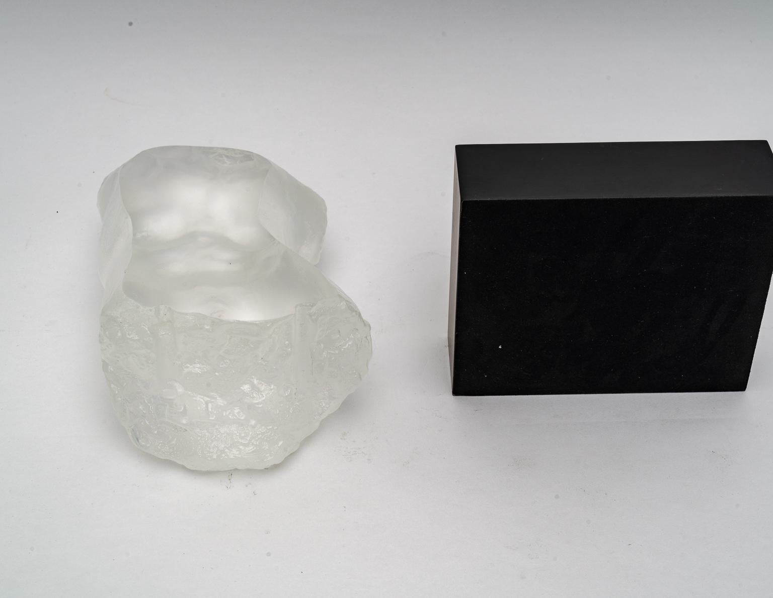 Modern Steuben Glass Sculpture of Aphrodite For Sale