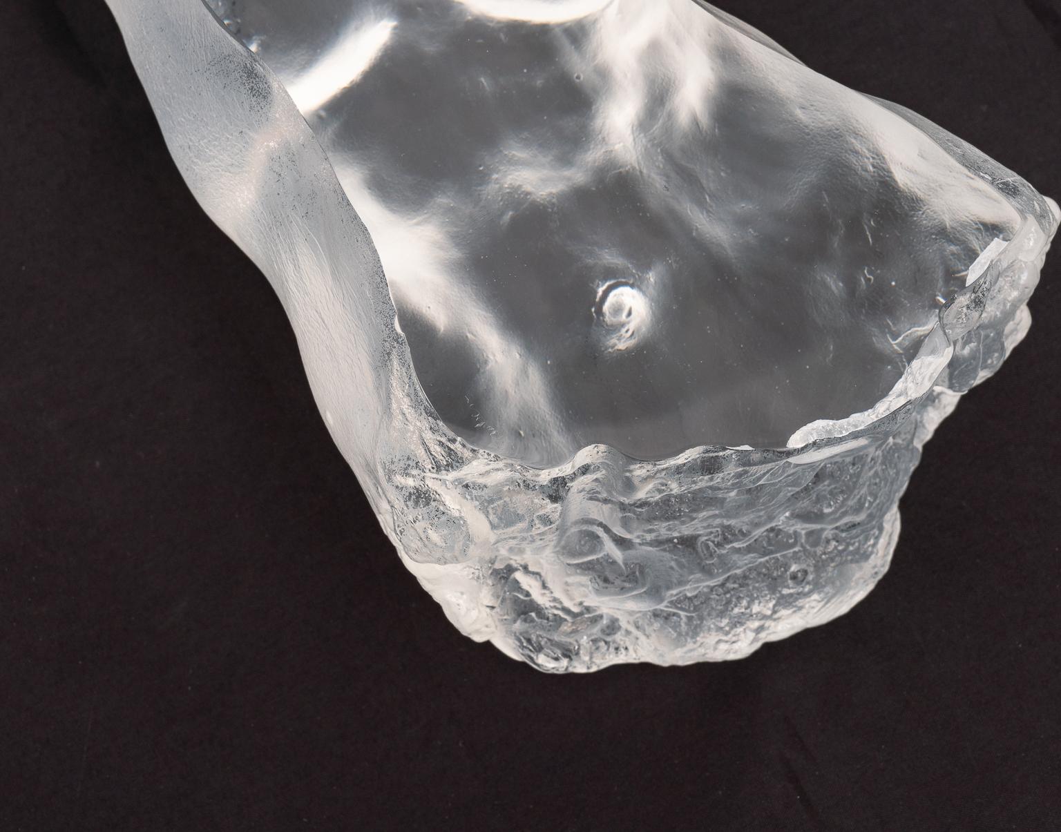 Hand-Crafted Steuben Glass Sculpture of Aphrodite For Sale