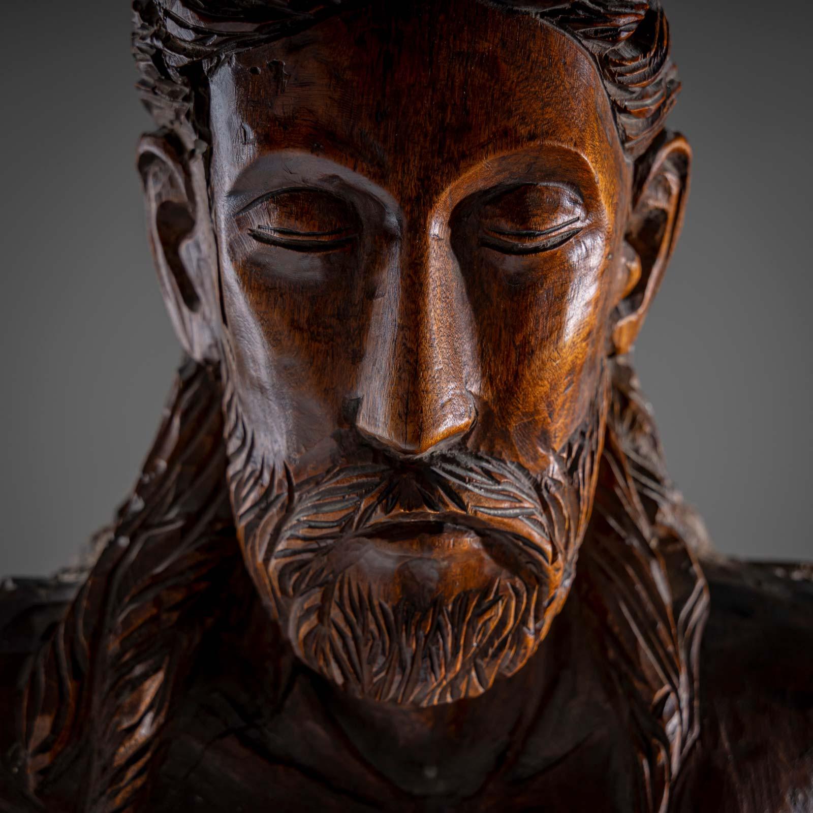 Scultura di Cristo in stile romanico, XIX/XX secolo in vendita 4