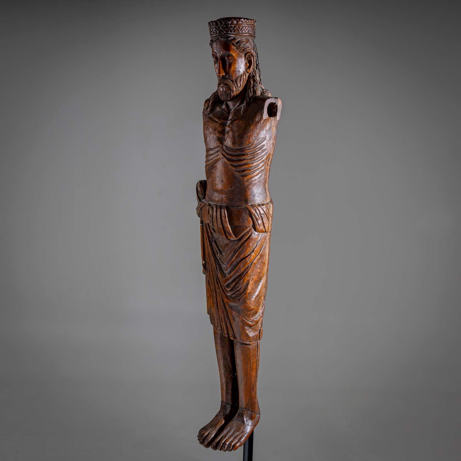 Europeo Scultura di Cristo in stile romanico, XIX/XX secolo in vendita