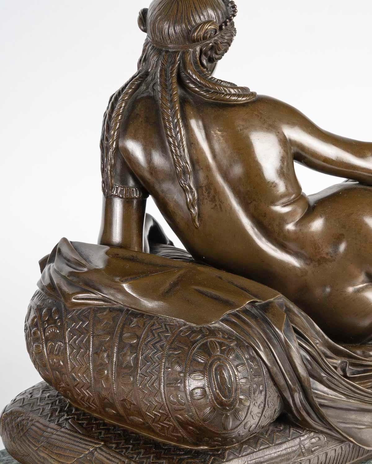 Sculpture of Cleopatra Reclining, Sculpture Signed Barbedienne, Napoleon Period. For Sale 4