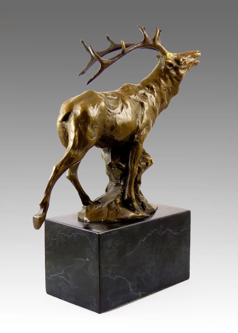 Escultura de Ciervo Bronce, El ciervo bramando Francés en venta