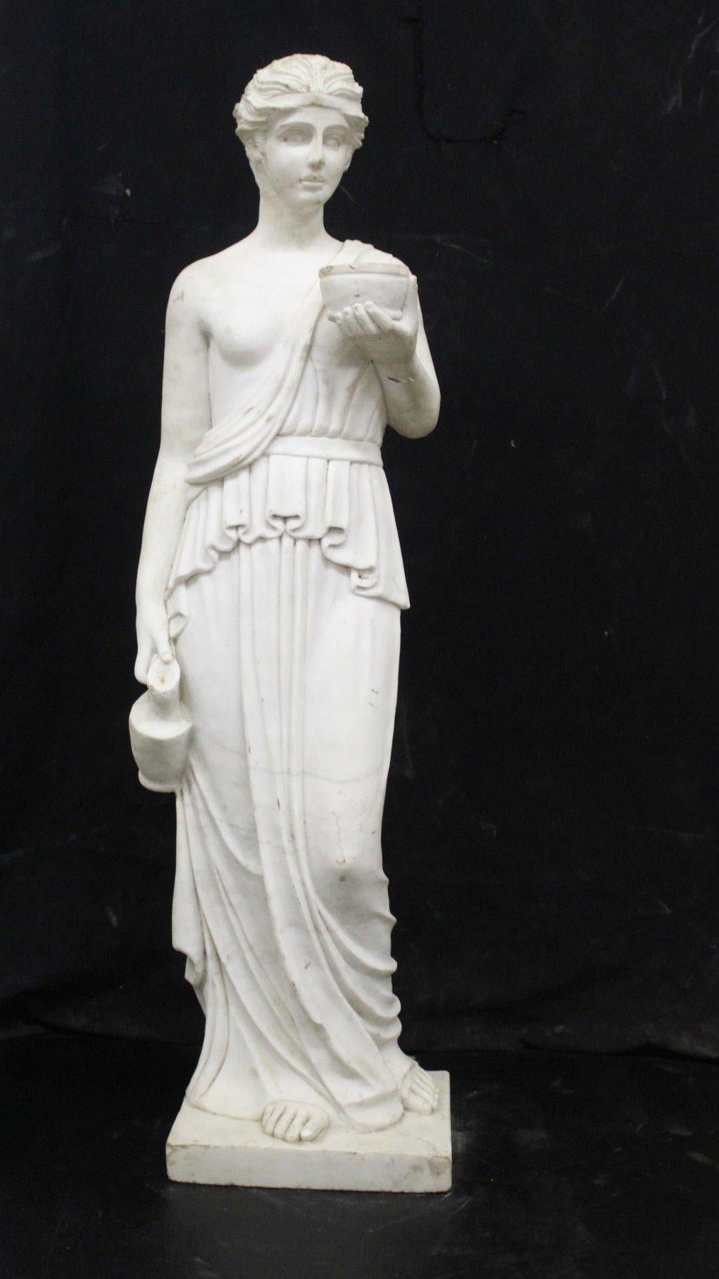 Scultura di Ebe, basata sul modello di Thorwaldse