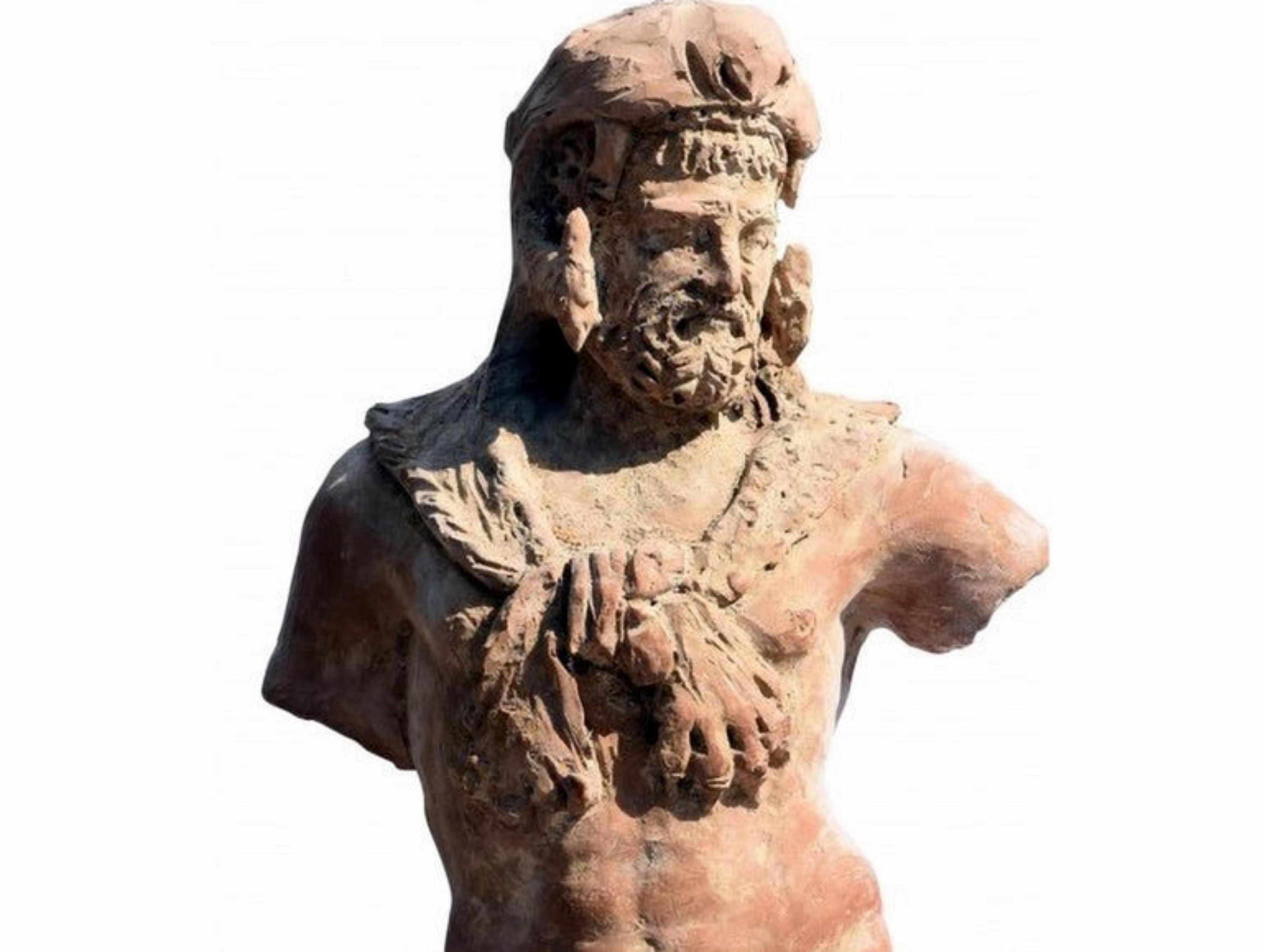 Italian Sculpture of Hercules in Terracotta Copy of Vatican Museums Early 20th Century For Sale