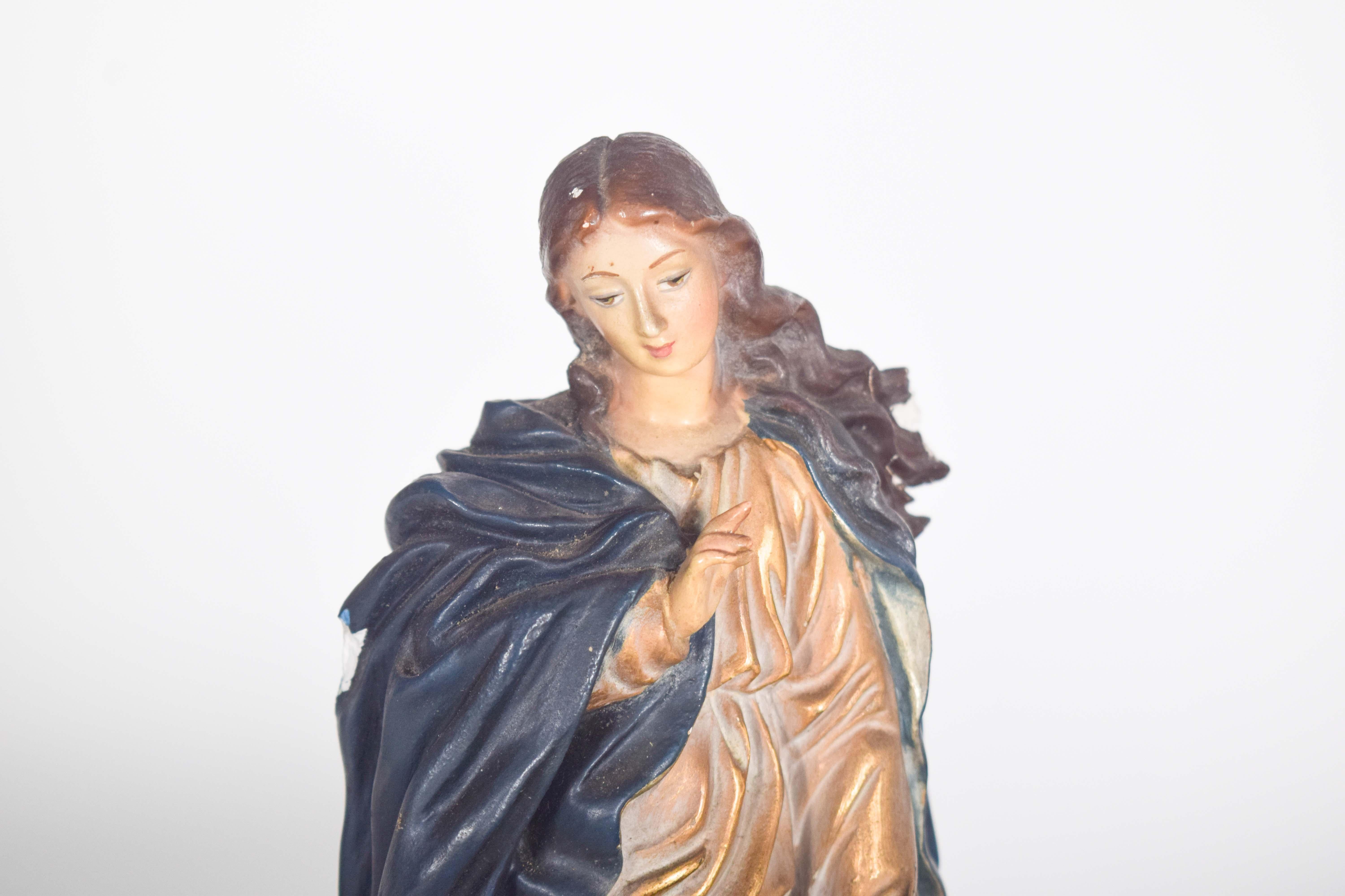 Rococò Scultura della Madonna delle Grazie, in gesso in vendita