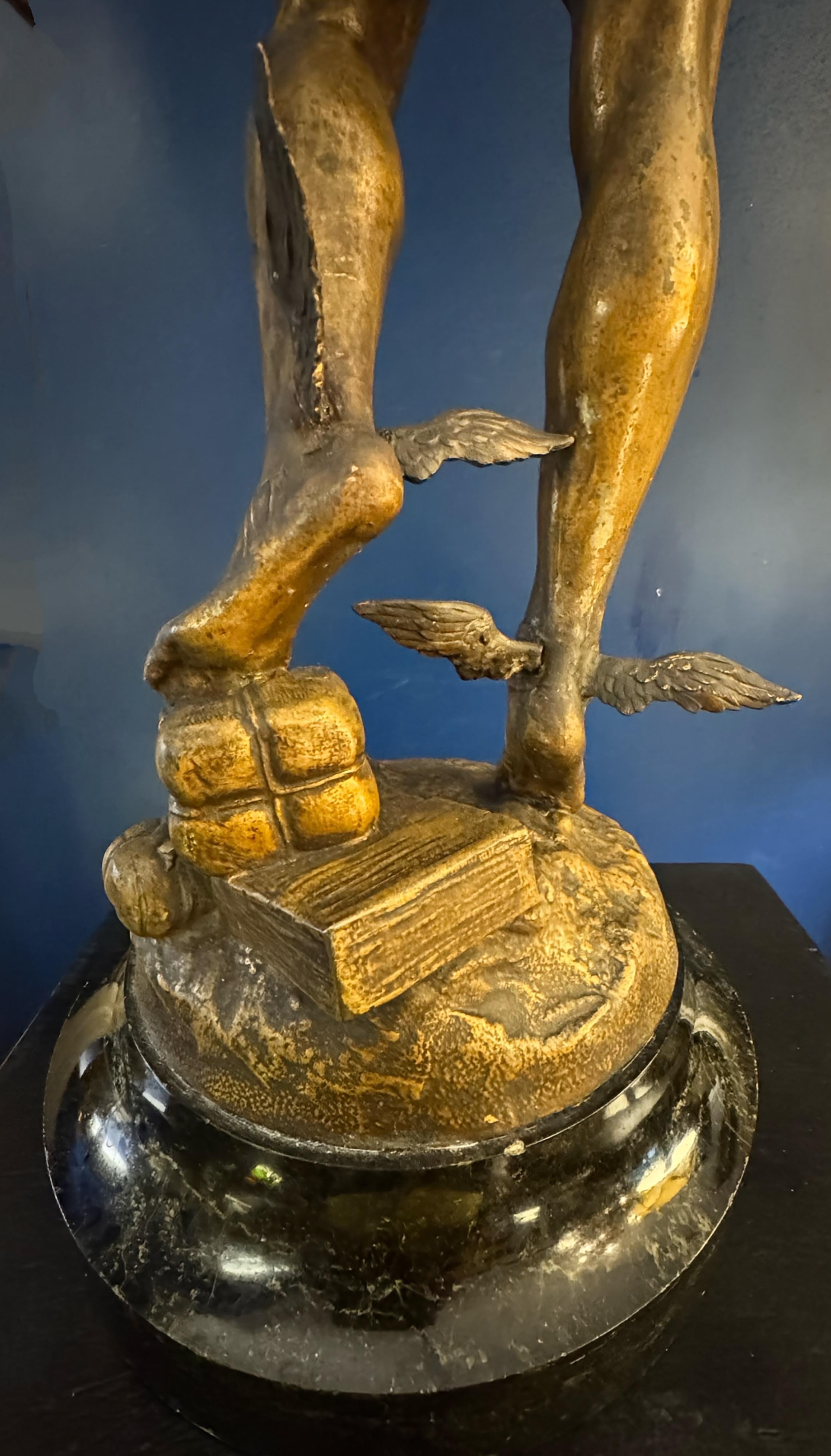 Escultura de Mercurio o Hermes en venta 3