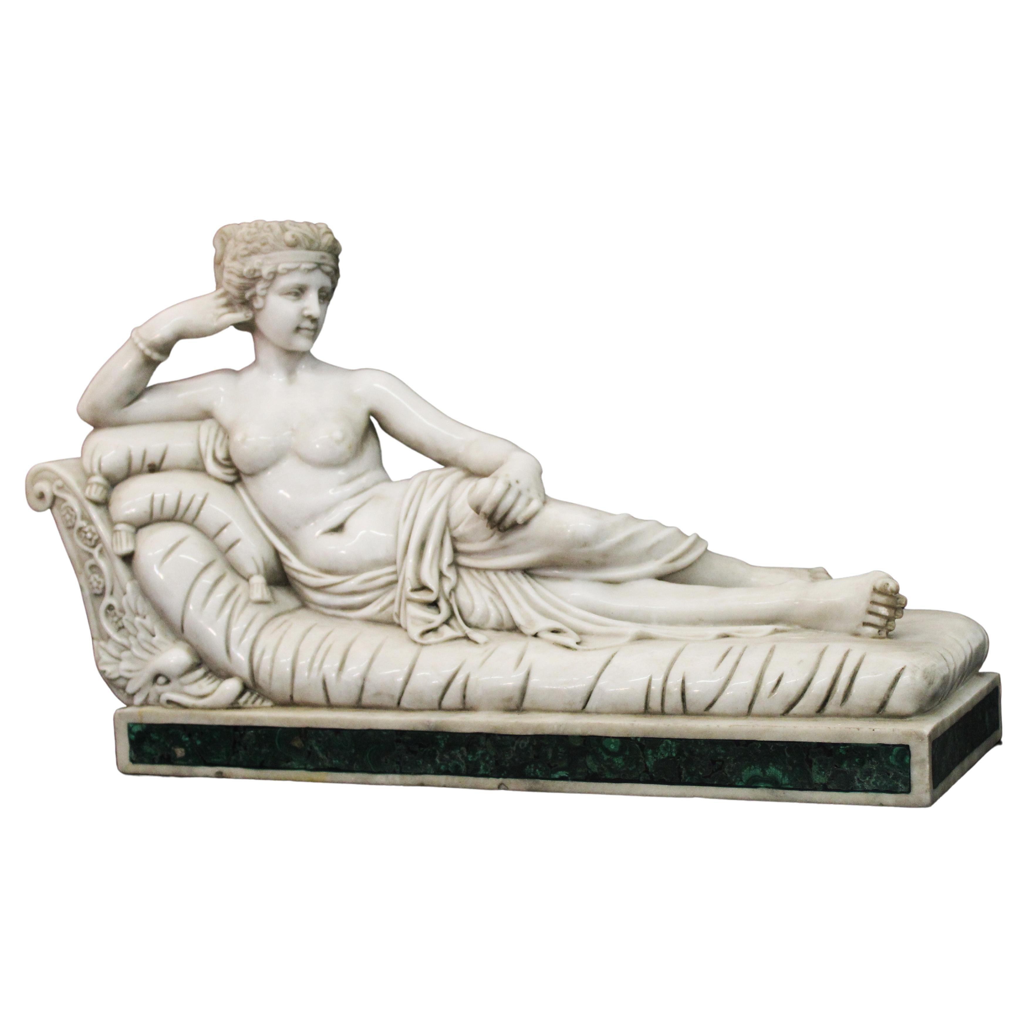 Sculpture of Pauline Bonaparte in marble For Sale at 1stDibs