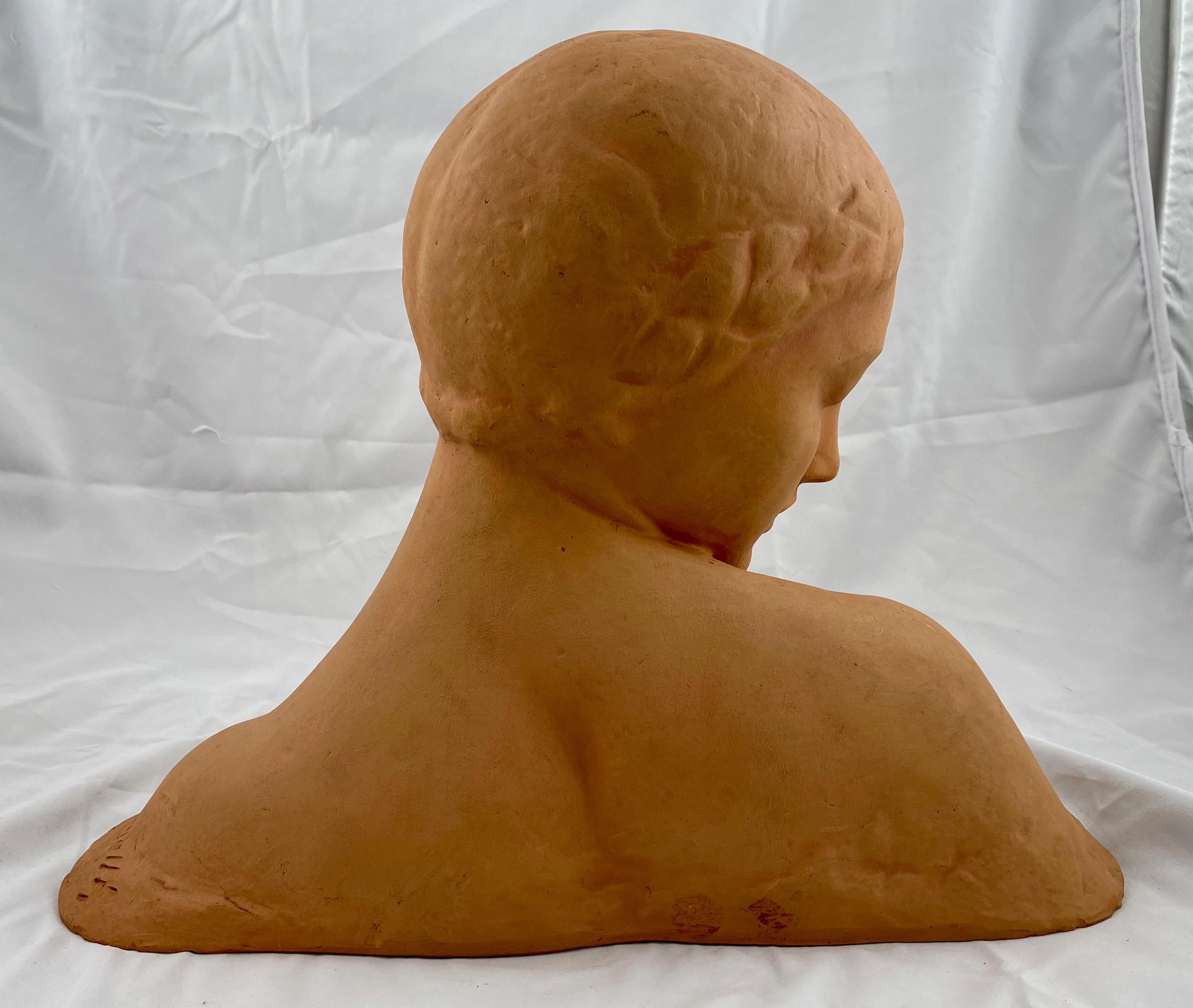 Sculpture of Terracotta Signed Amedeo Gennarelli and Dated 1941 In Good Condition In Stockholm, SE