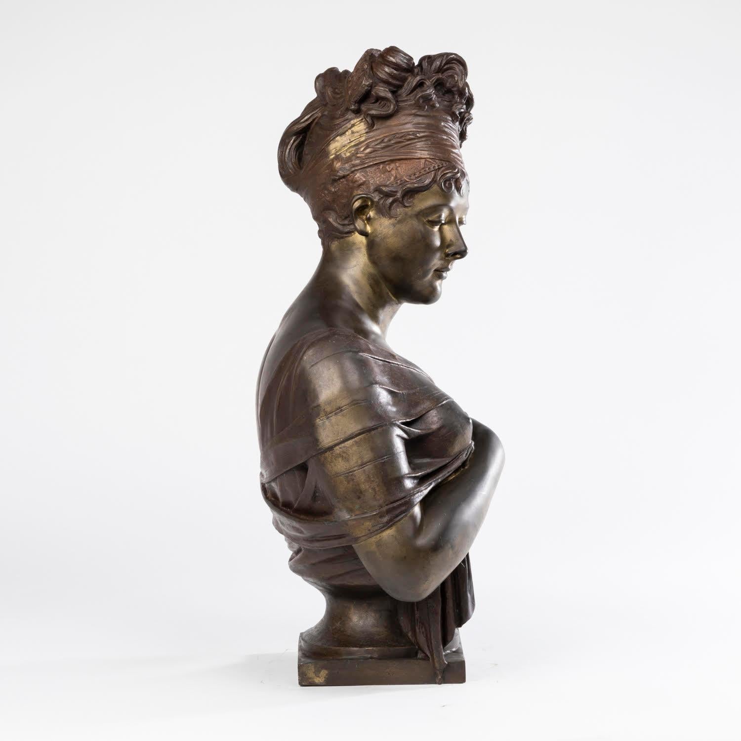19th Century Sculpture of the Bust of Madame Récamier, Patinated Bronze, Napoleon III Period. For Sale