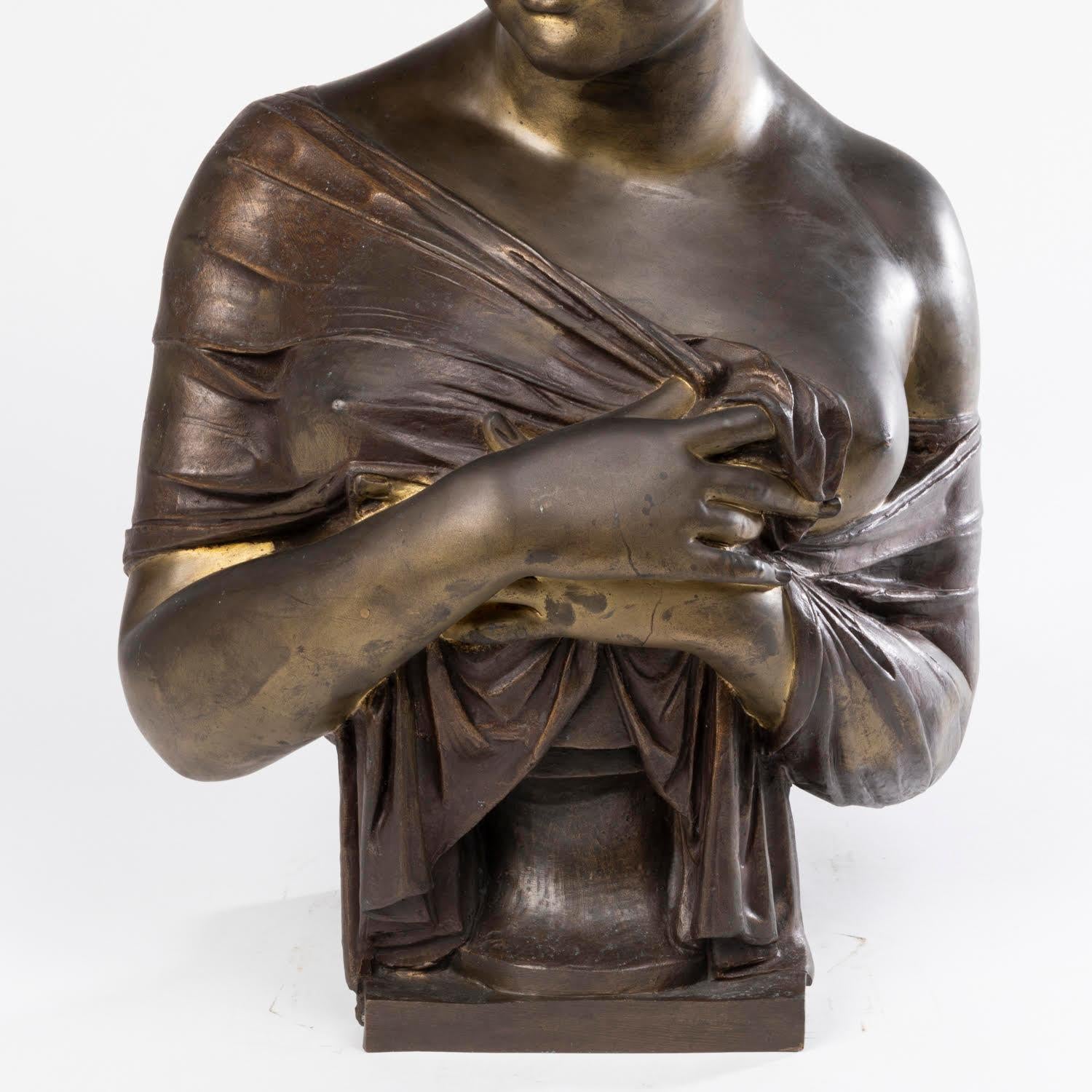 Sculpture of the Bust of Madame Récamier, Patinated Bronze, Napoleon III Period. For Sale 3
