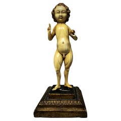 Sculpture de l'enfant Jésus en tant que Salvateur Mundi - École de Mechelen, 15e-16e 