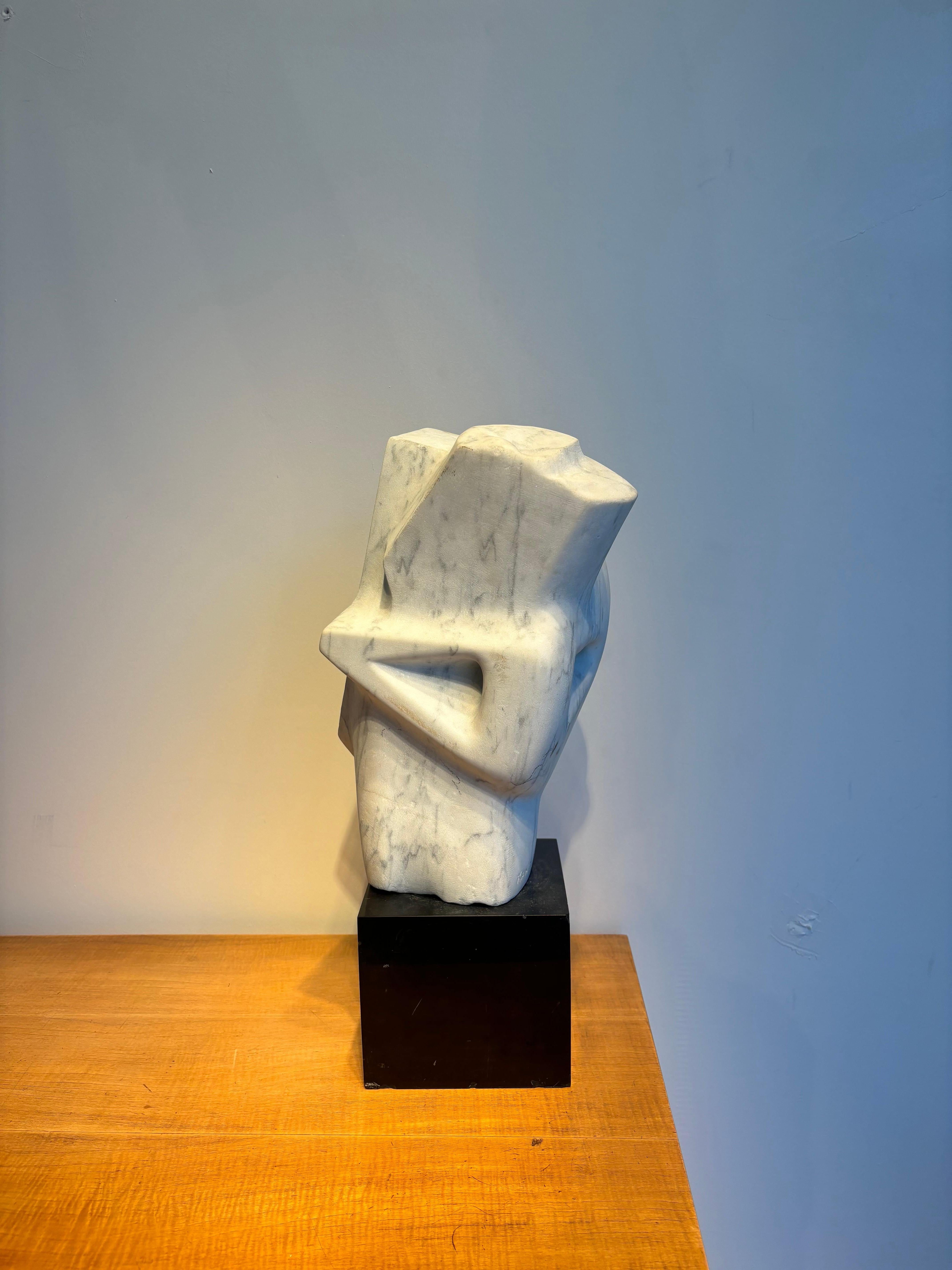 Marmo di Carrara Scultura di Minoru Kano in vendita