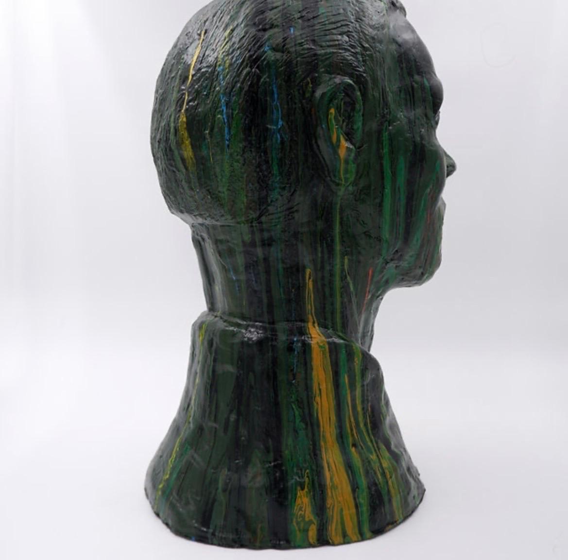 Scultura con colori versati - firmata in vendita 9