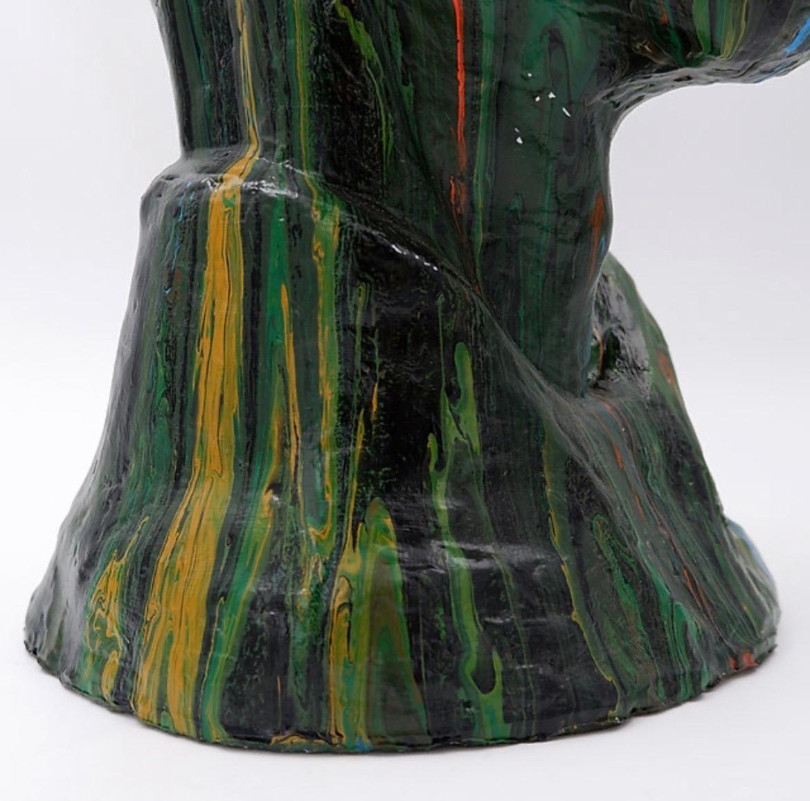 Scultura con colori versati - firmata in vendita 2