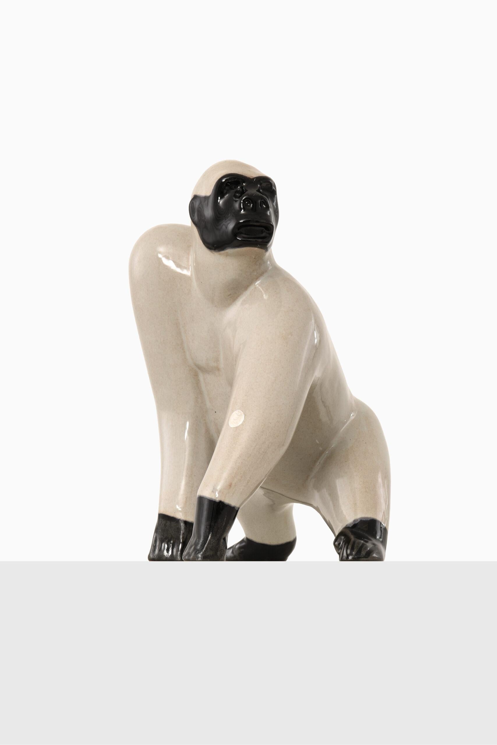 Sculpture gorilla by unknown designer. Produced by Gabriel in Sweden.