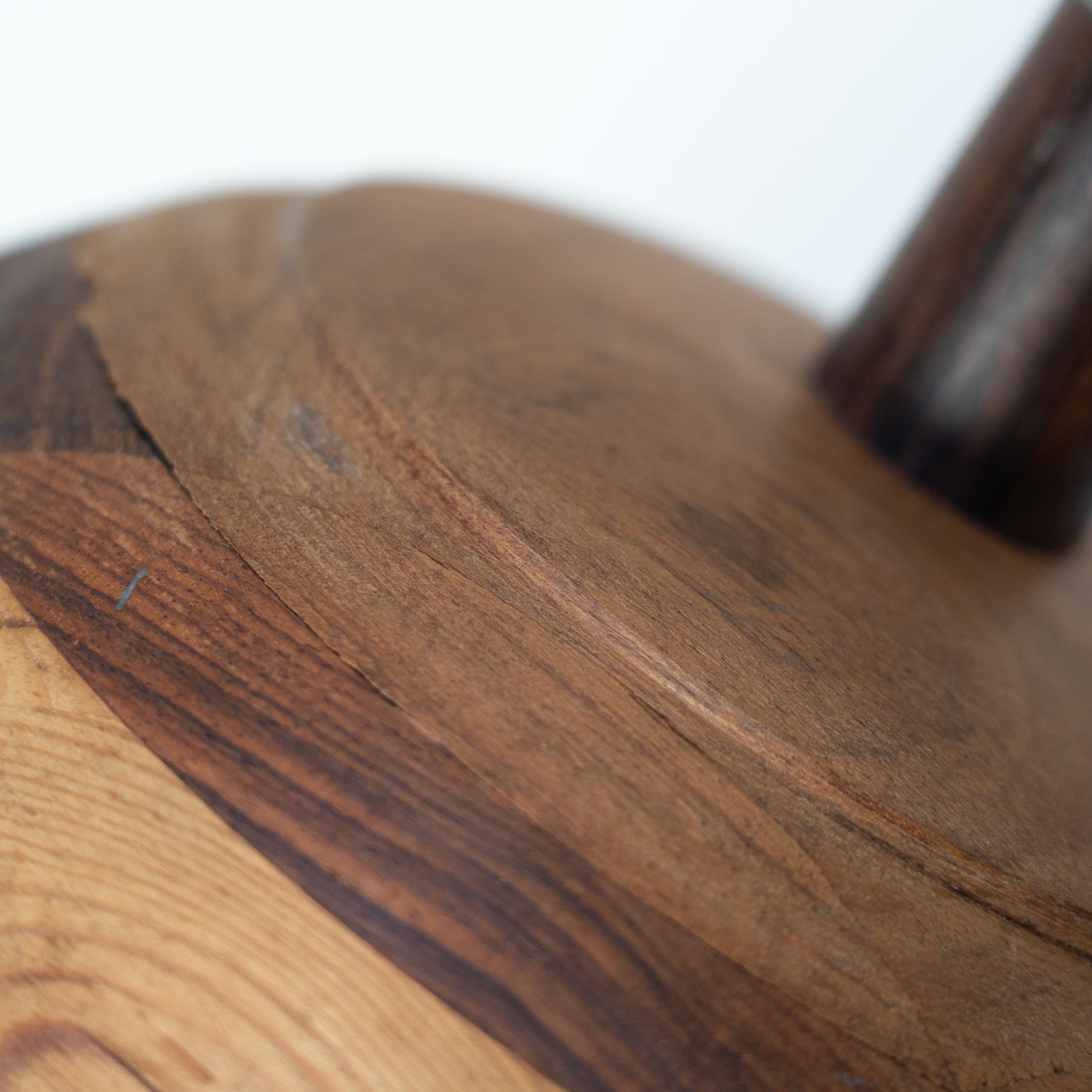 Escultura Trompo En Madera, circa 1990 en venta 8