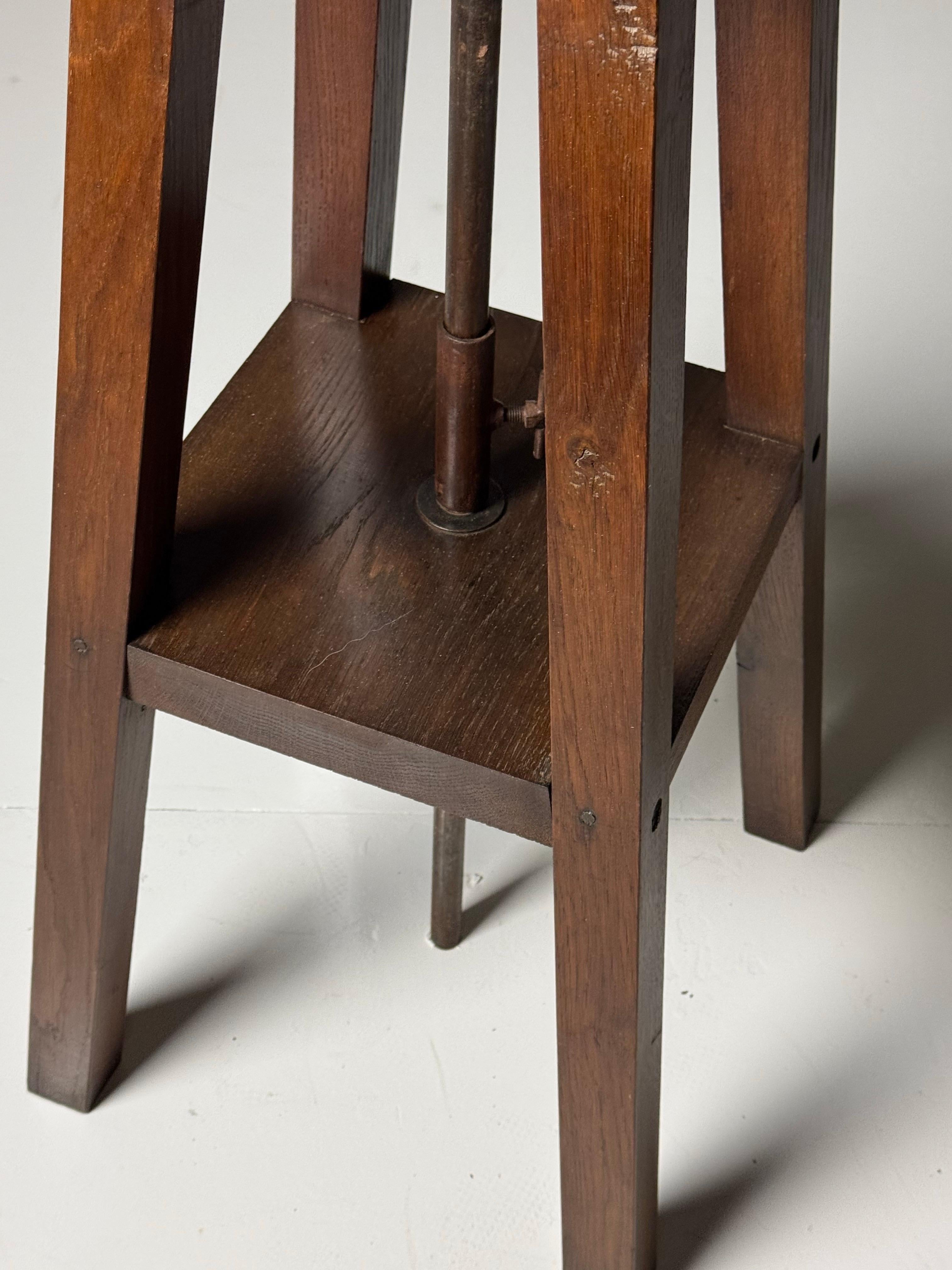 Supporto per scultura in legno Oak Wood vintage 1