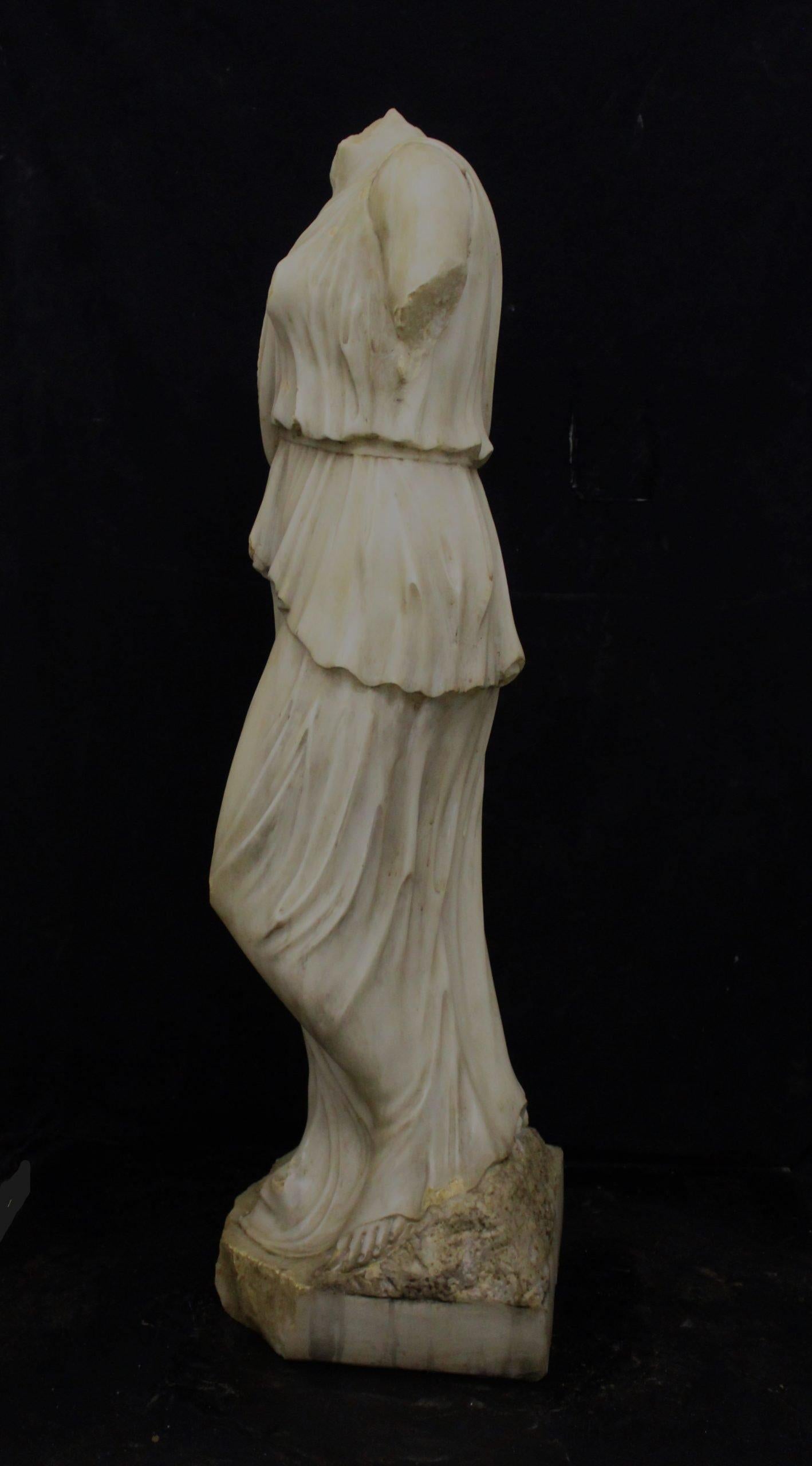 Sculpture, togated torso of Venus For Sale 1