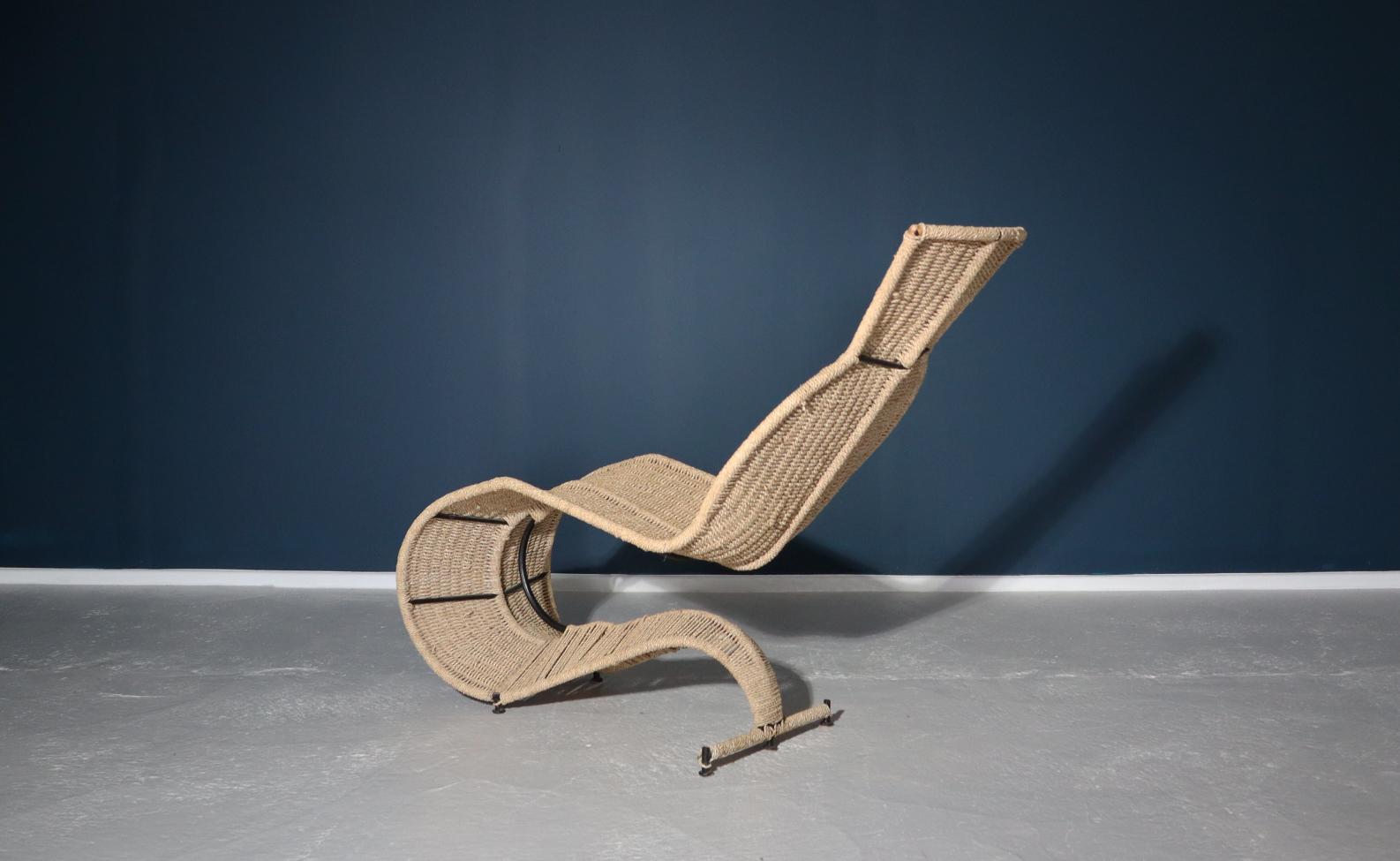 Post-Modern Sculpture Tom Dixon 'Bolide' Woven Seagrass Chair, London, 1991 For Sale