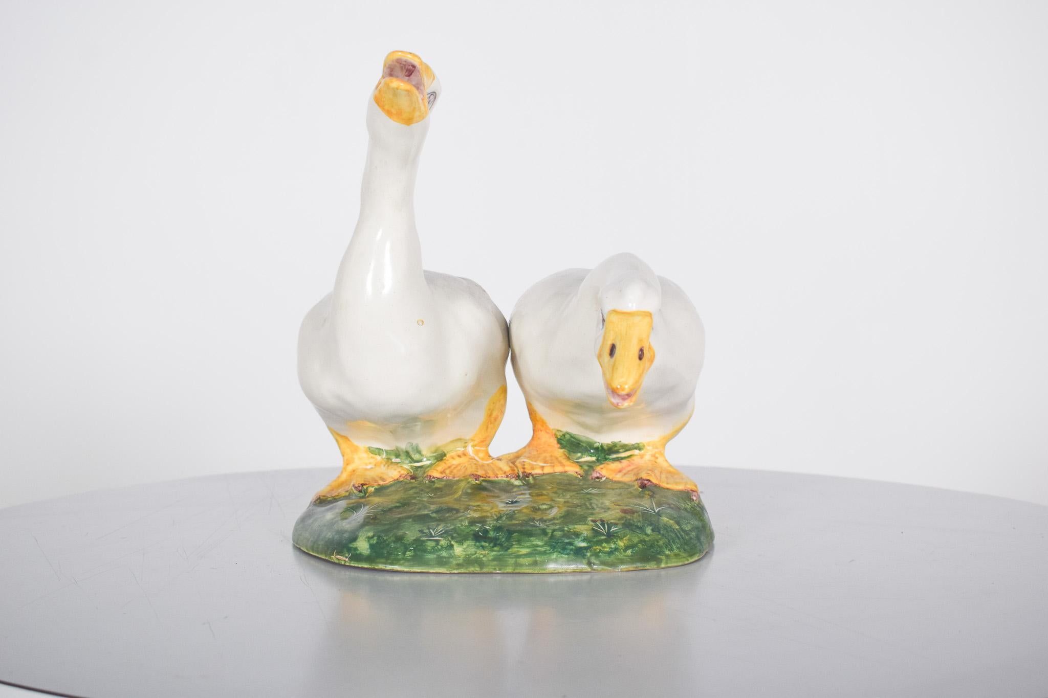 Skulptur, Zwei Enten in Sant'Anna Fayence, Portugal im Zustand „Gut“ im Angebot in Lisboa, Lisboa