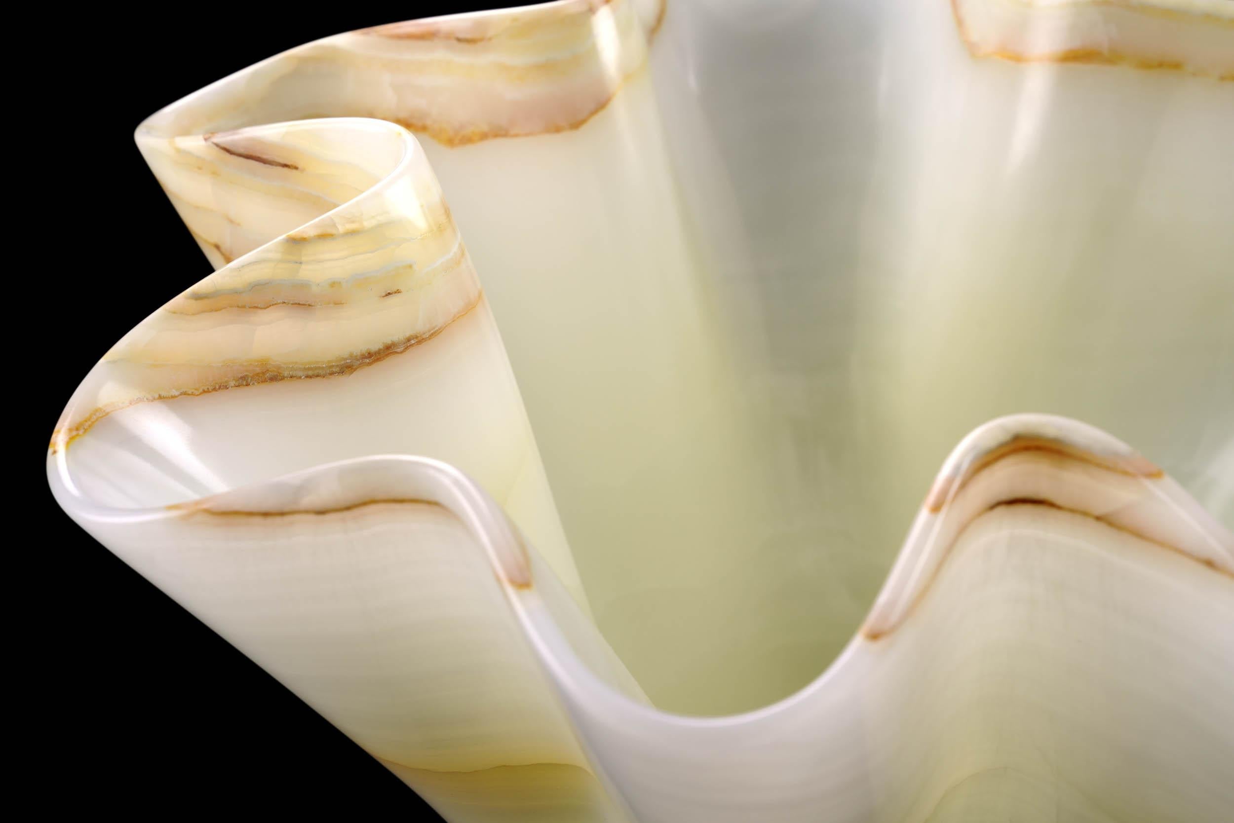 Sculpture Vase Vessel Solid Rare Pure White Onyx Hand Carved in Italy Wavy Shape For Sale 2