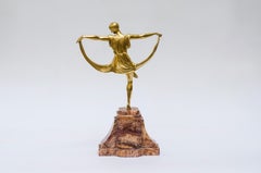 Sculpture "Danseuse du voile" de Pierre Le Fuagays