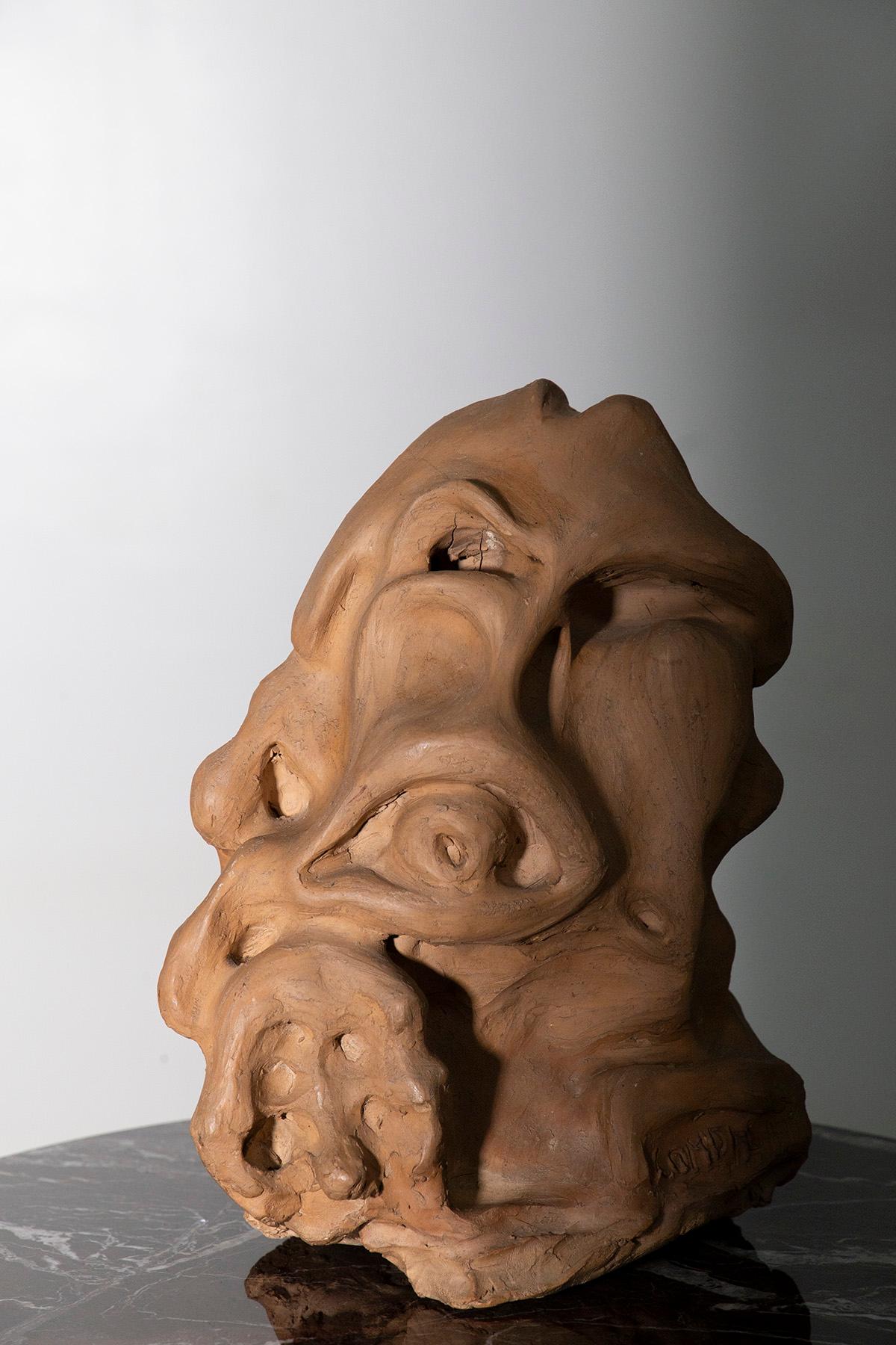 Skulptur vintage italienische anthropomorphe Terrakotta , Signiert Compiani im Angebot 1