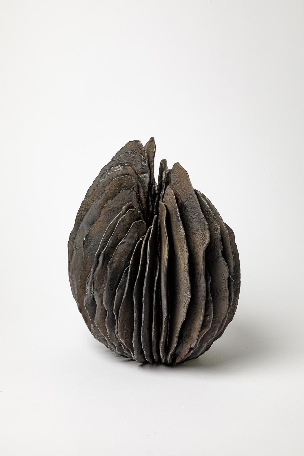 Sculpture avec ailes en grès émaillé noir, Jean-Pierre Bonardot, 2022 Excellent état - En vente à Saint-Ouen, FR