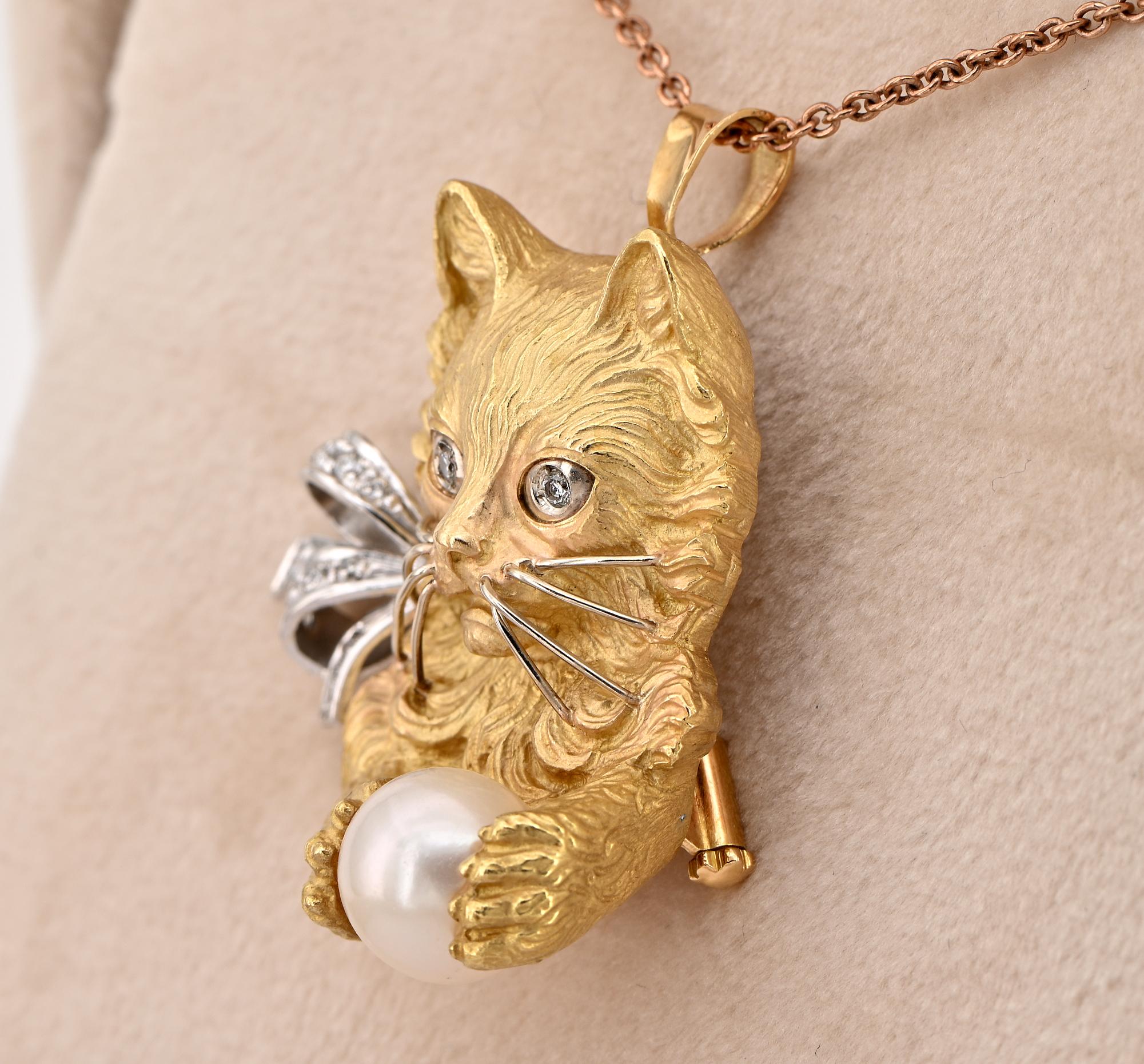 Sculptured Cat Diamond Pearl 18 Kt Brooch Pendant For Sale 5