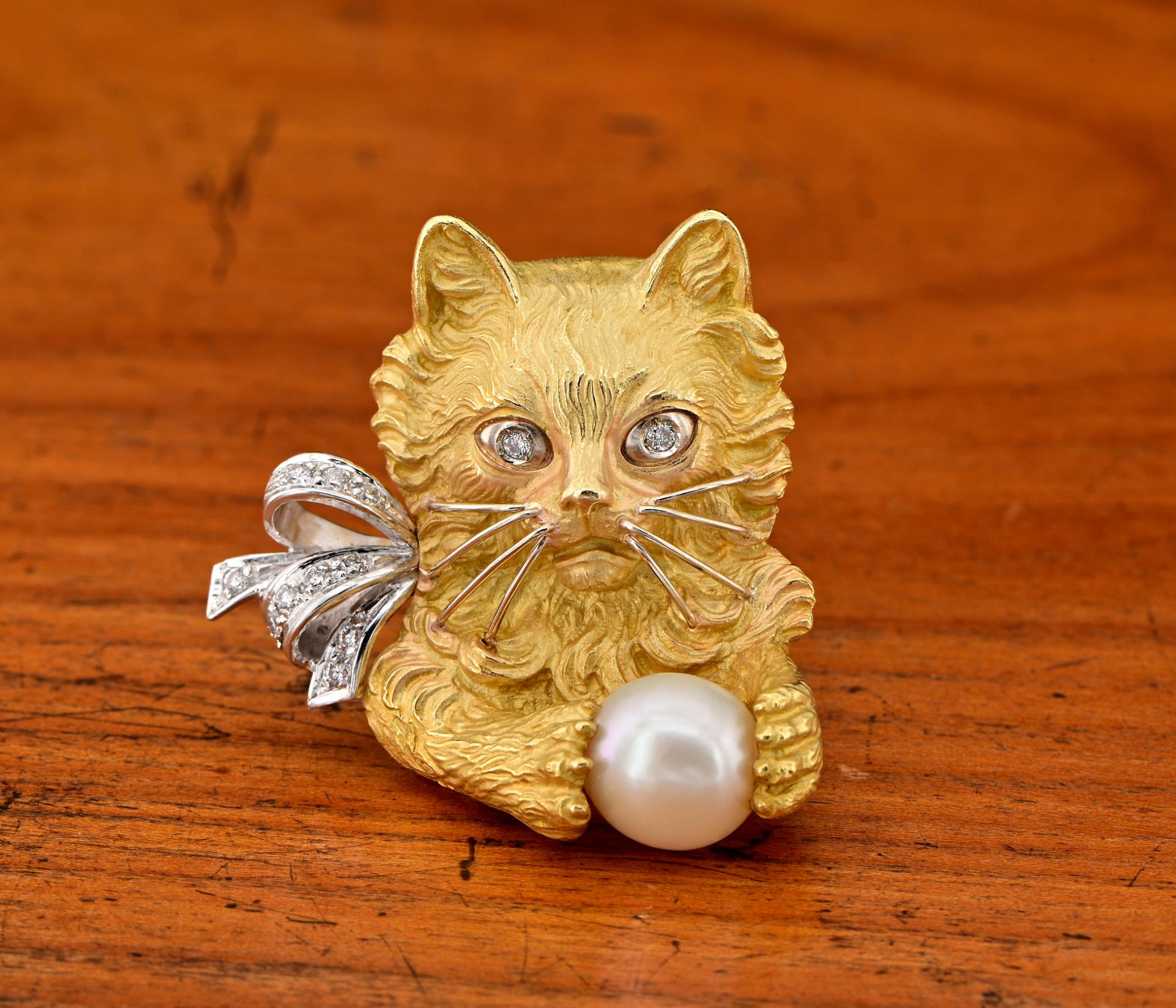 Contemporary Sculptured Cat Diamond Pearl 18 Kt Brooch Pendant For Sale