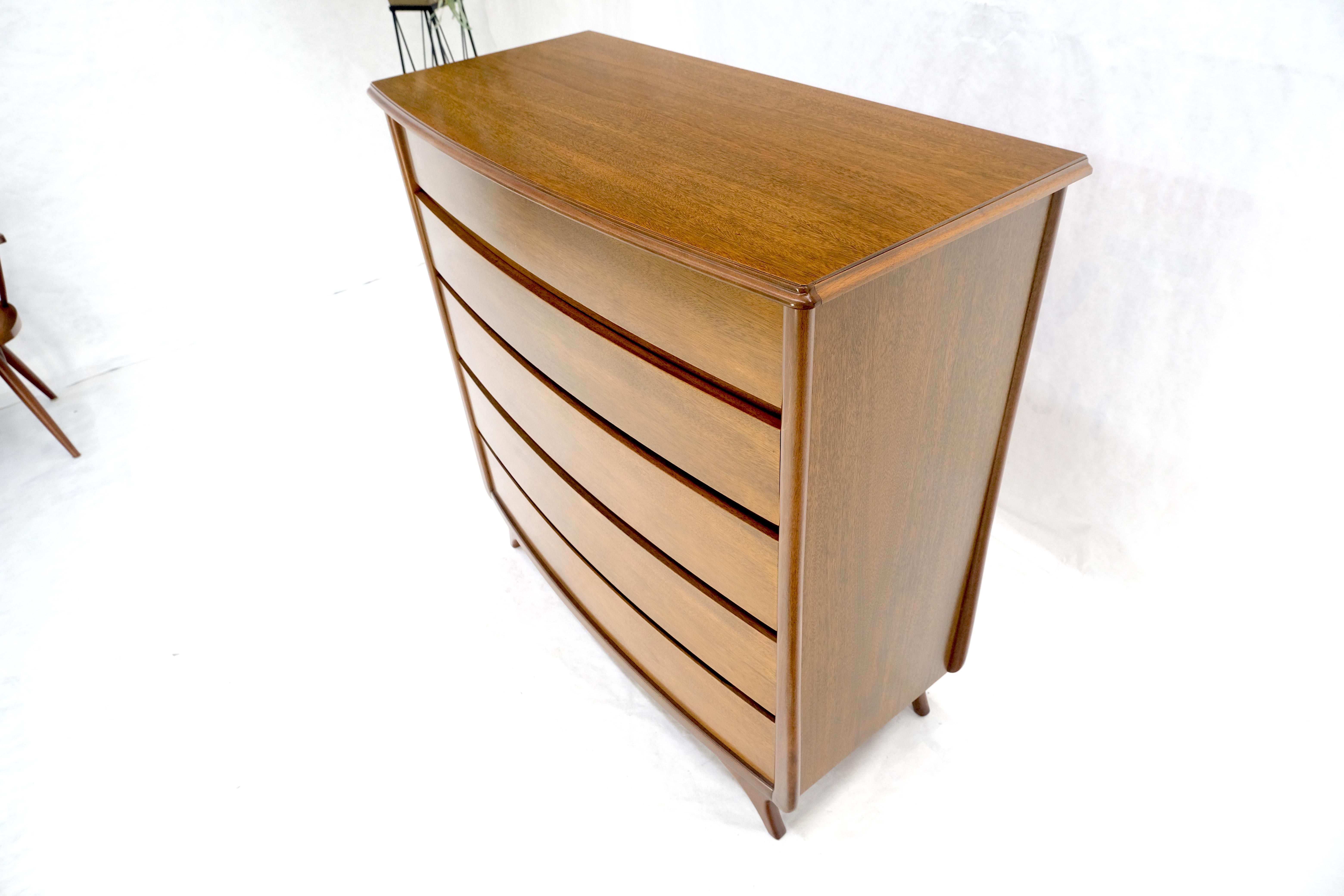 Sculptured Legs American Light Walnut 5 Drawers Bow Front High Boy Dresser MINT! For Sale 10