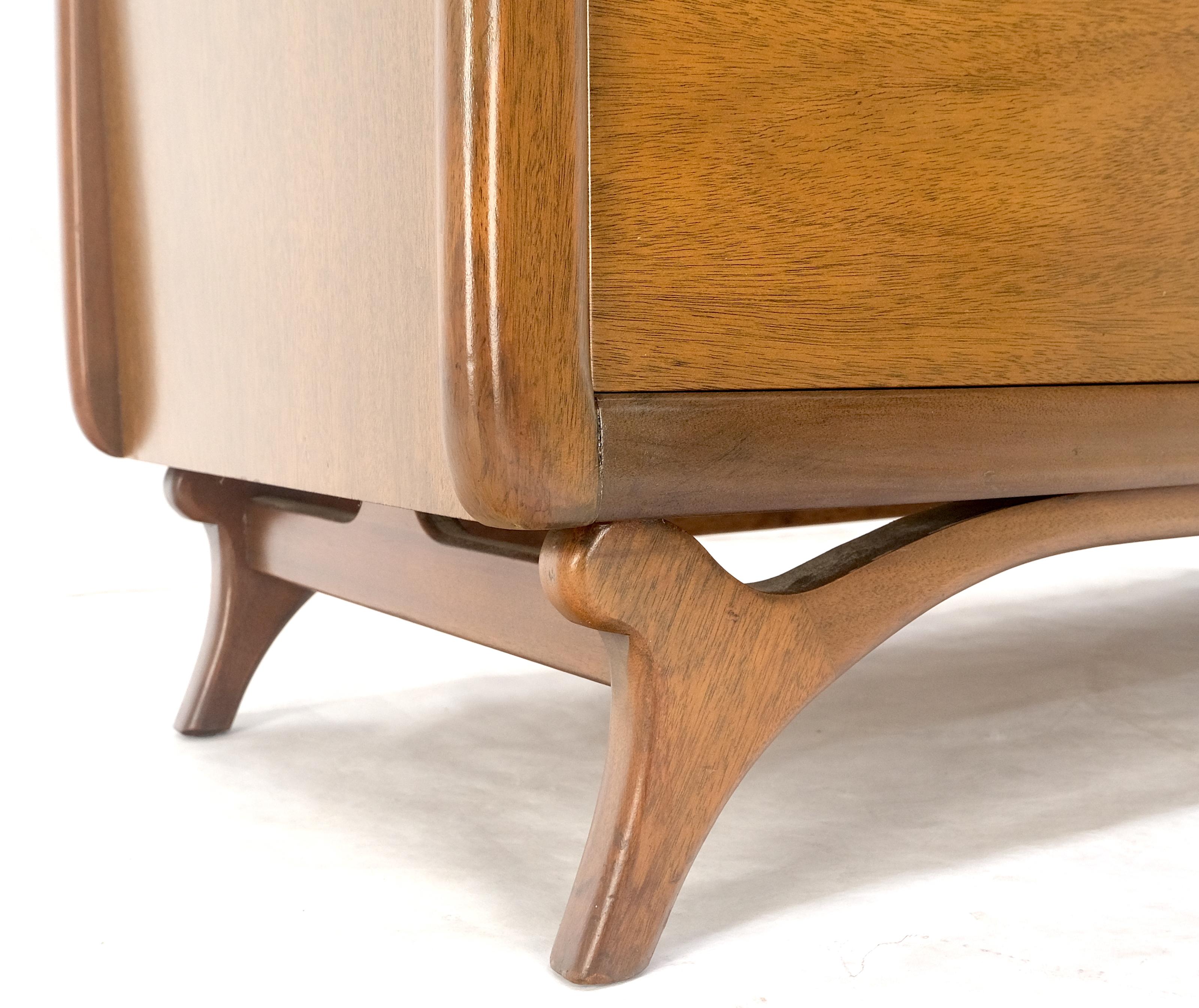 Mid-Century Modern Sculptured Legs American Light Walnut 5 Drawers Bow Front High Boy Dresser MINT! For Sale