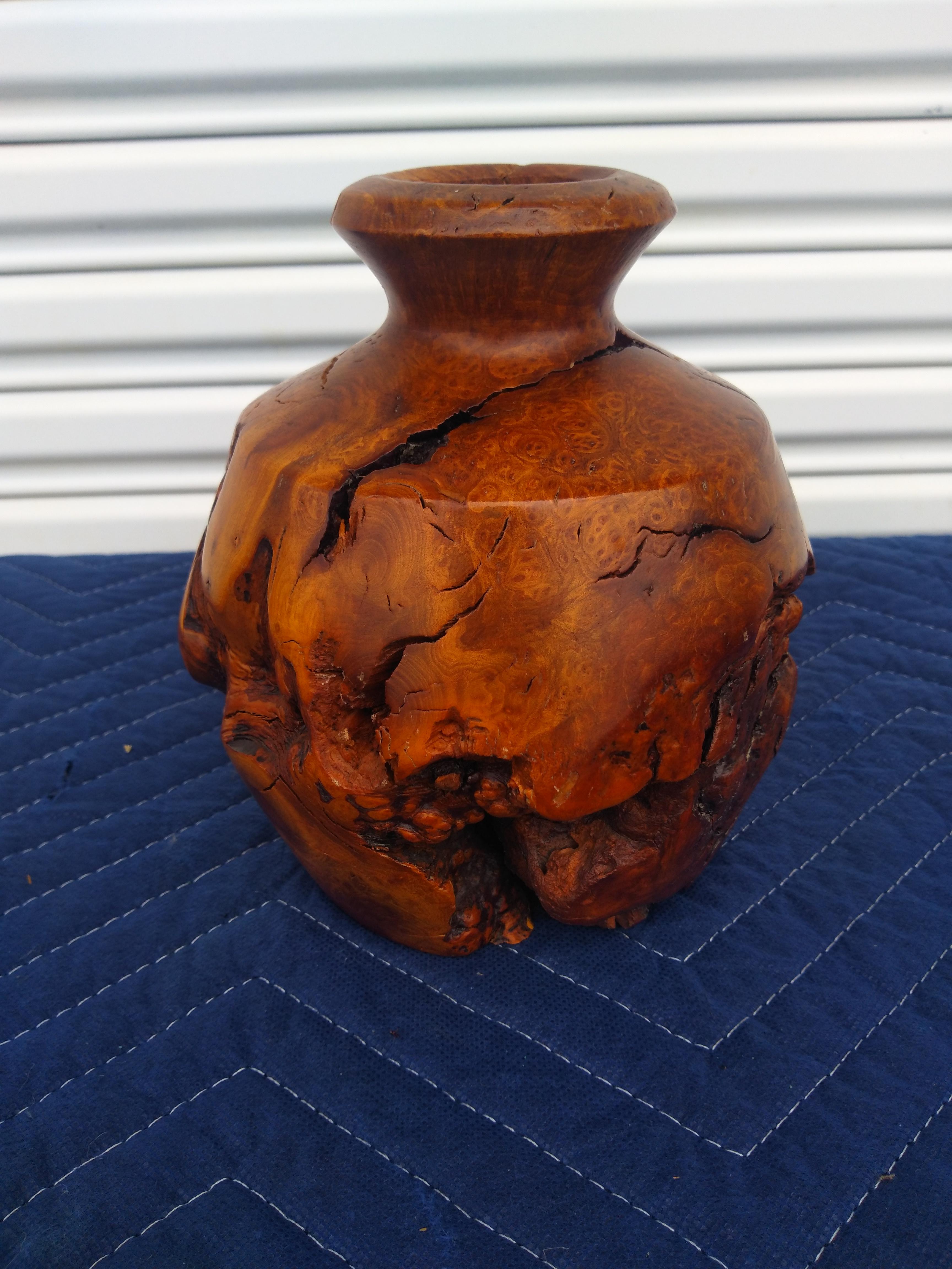 Sculpture sculptée en bois tourné Bon état - En vente à Pasadena, TX