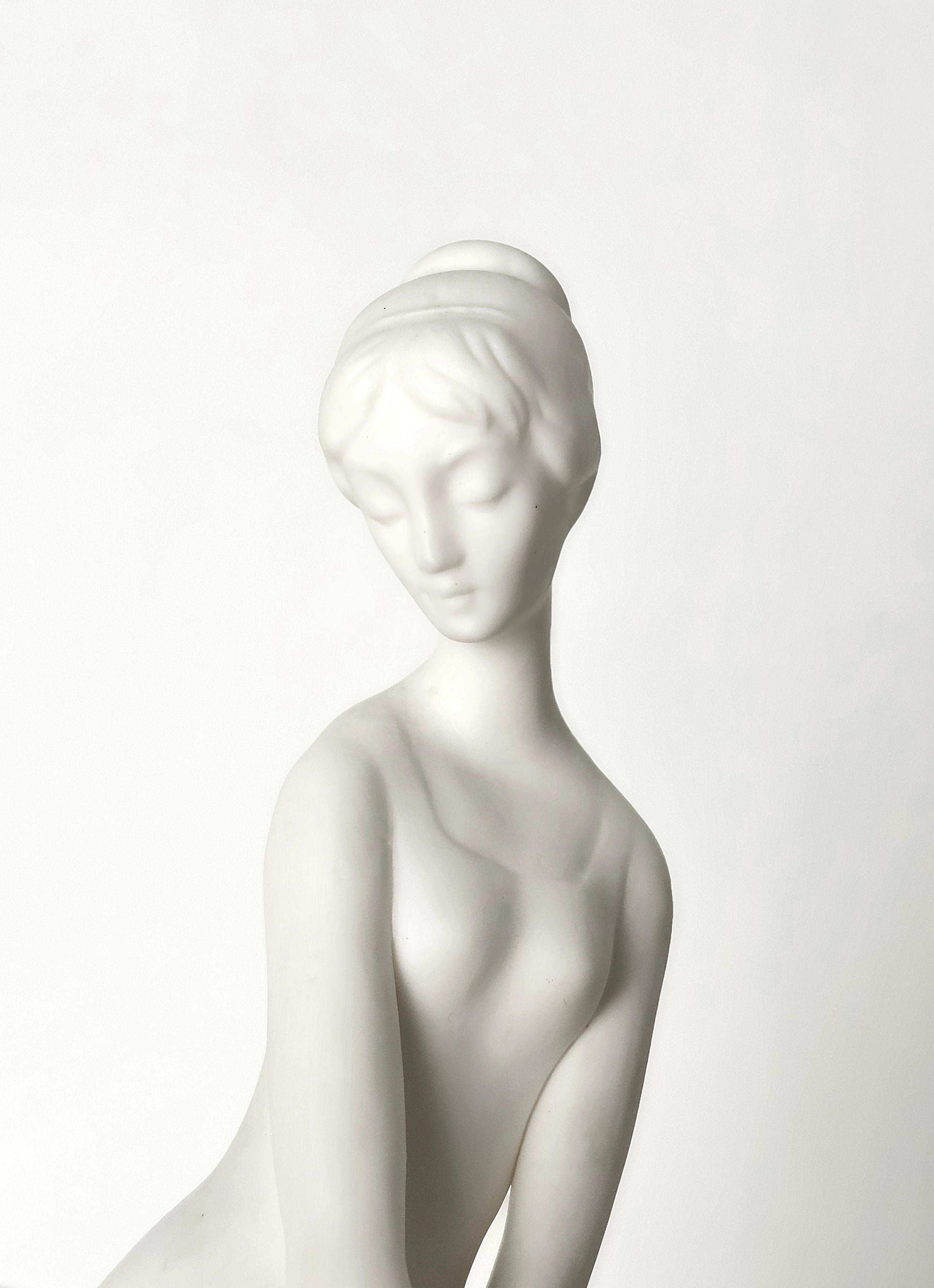 Skulpturen Dekorative Objekte Porzellan Biskuit Mitte des Jahrhunderts Italien 1950er Jahre Set von 2 (Italienisch) im Angebot