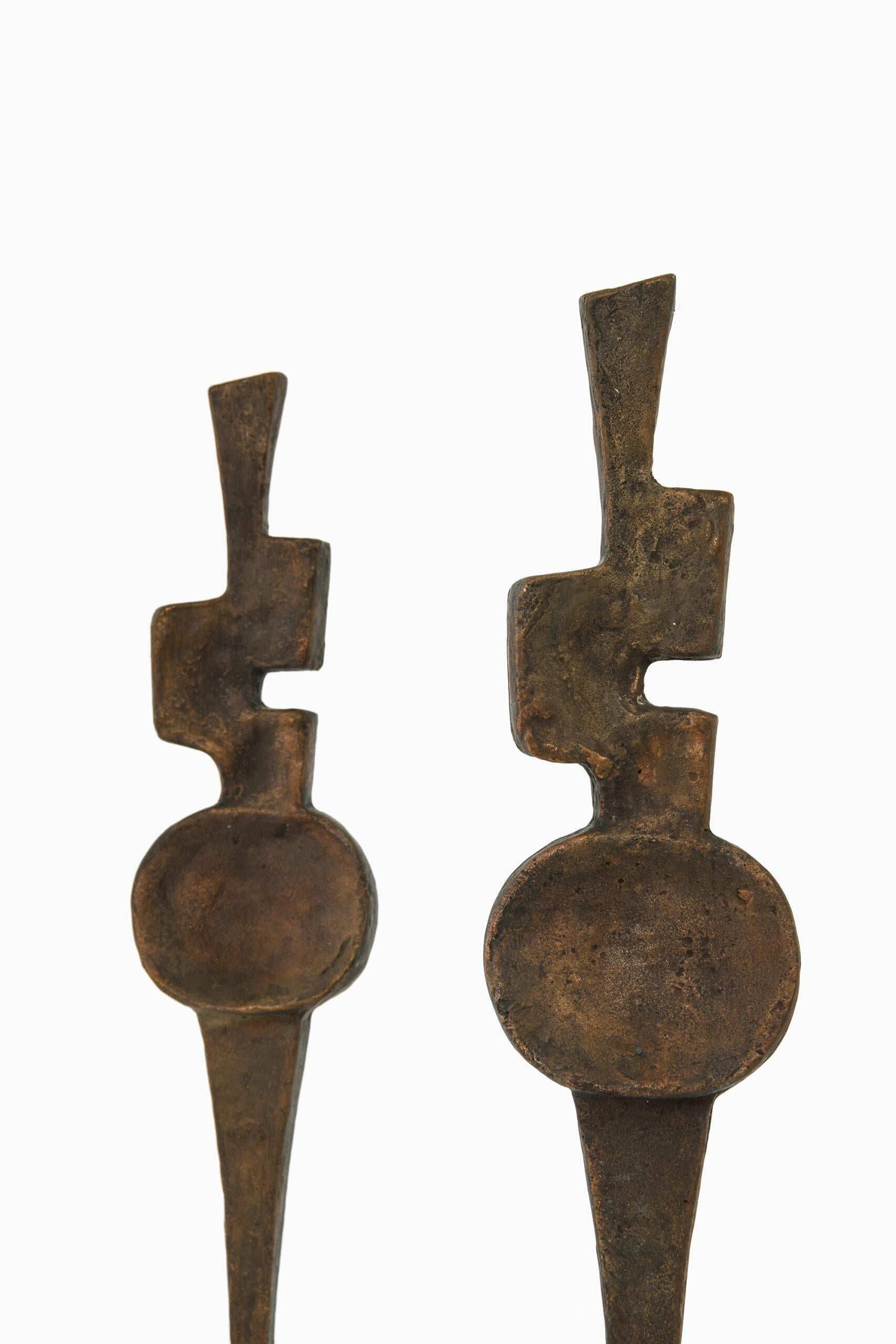 Coppia di sculture di artista sconosciuto. Probabilmente prodotto in Svezia.
Firmato 