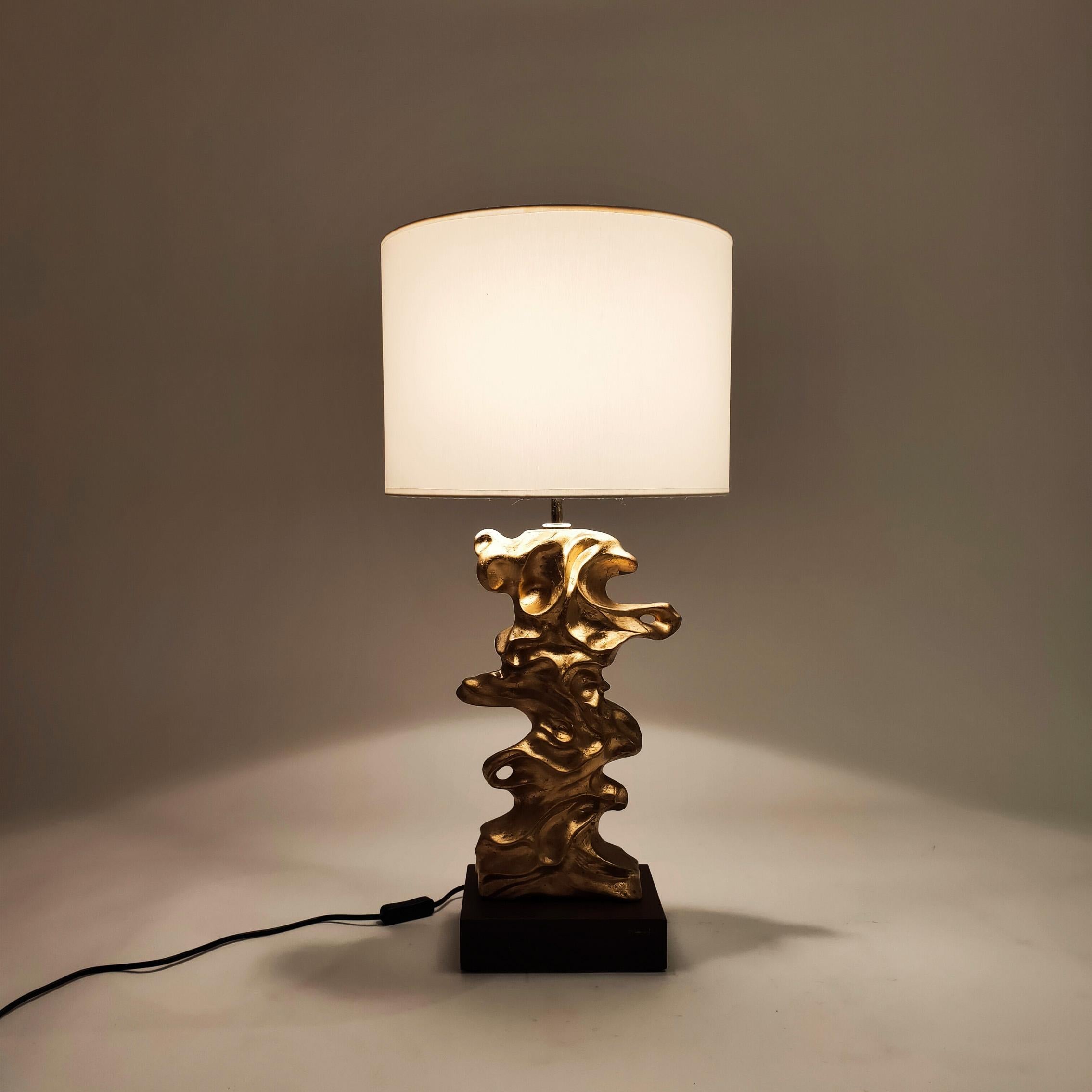 Hand-Crafted Sculpural and unique abstract gilded table lamp by Bondia, Spain, 1990s For Sale