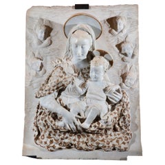 Late 19th century sculptor Madonna and Child with cherubs' heads