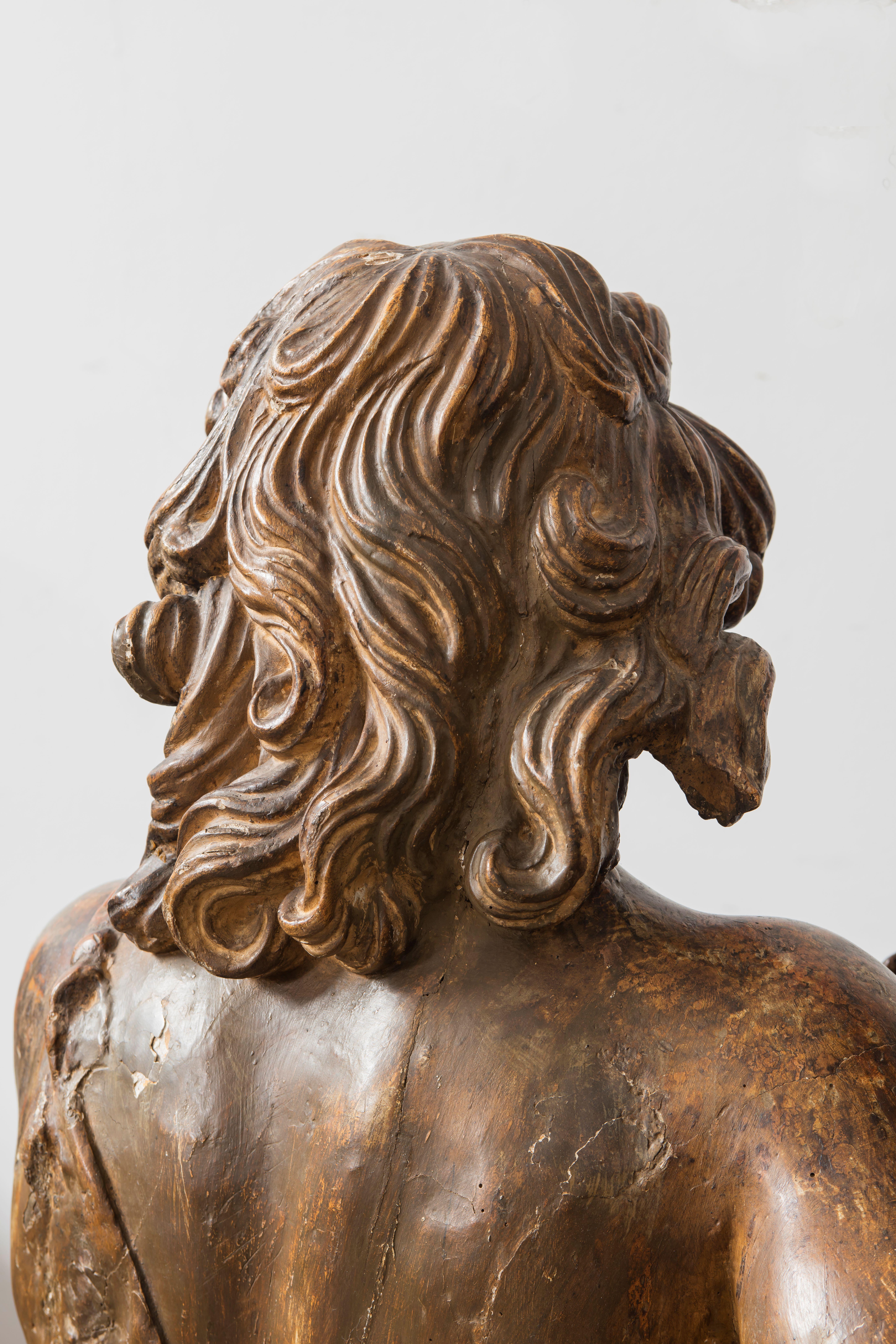 Wood Italian sculptor of the 17th century, pair of candlesticks For Sale