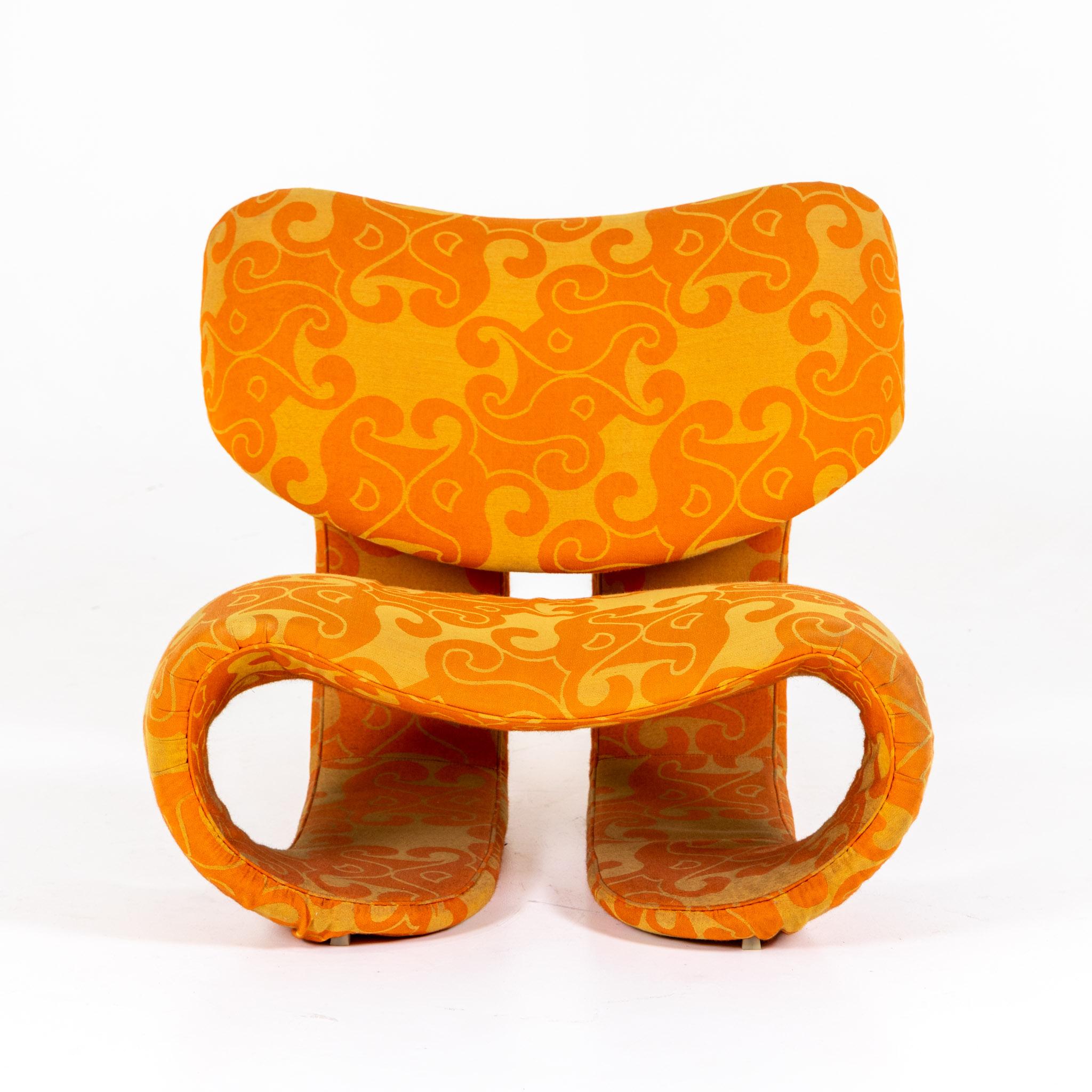 Modern Scultura 190 Lounge Chair by Vittorio Introini for Saporiti For Sale