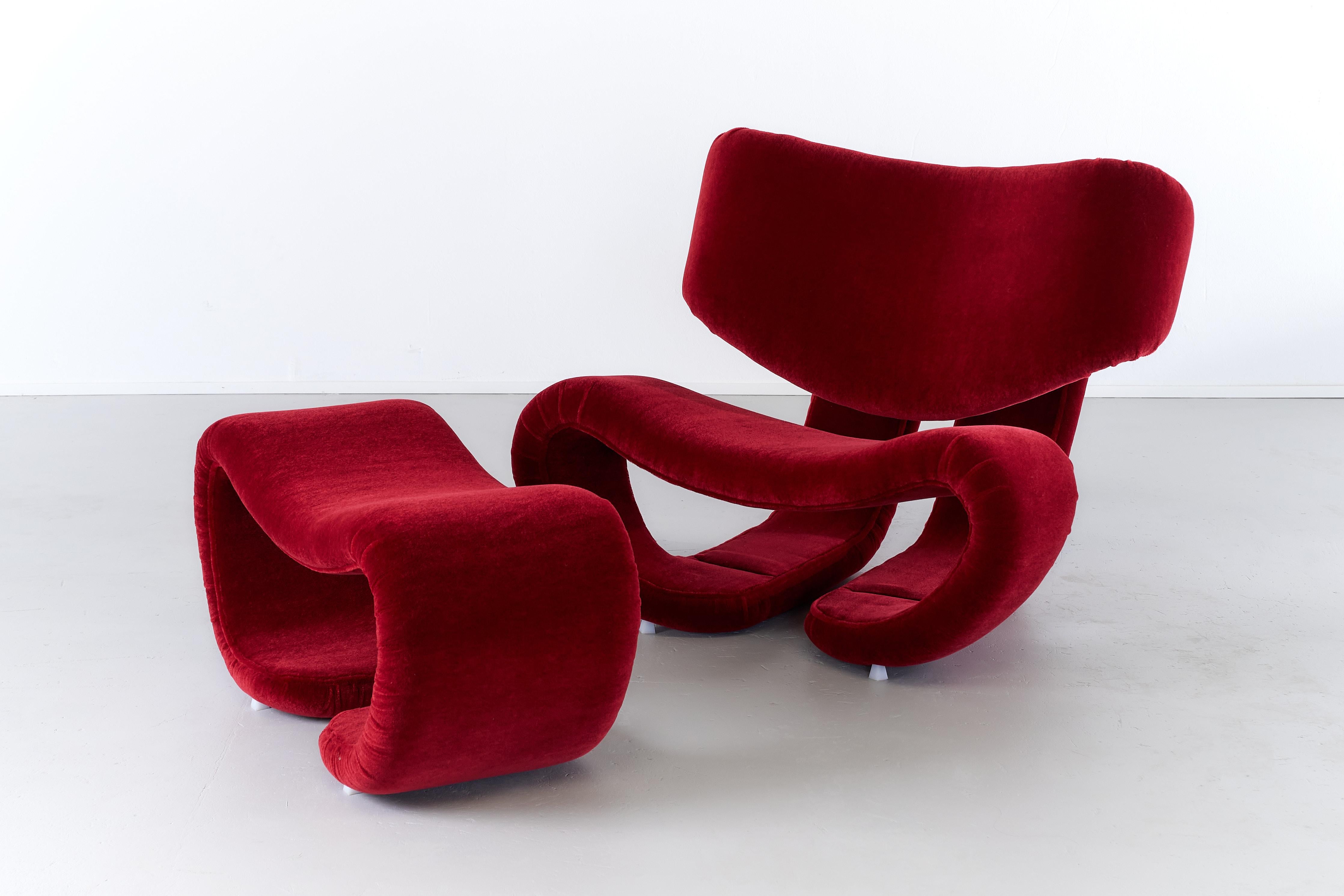 20th Century Scultura 190 Lounge Chair with Ottoman by Vittorio Introini for Saporiti For Sale