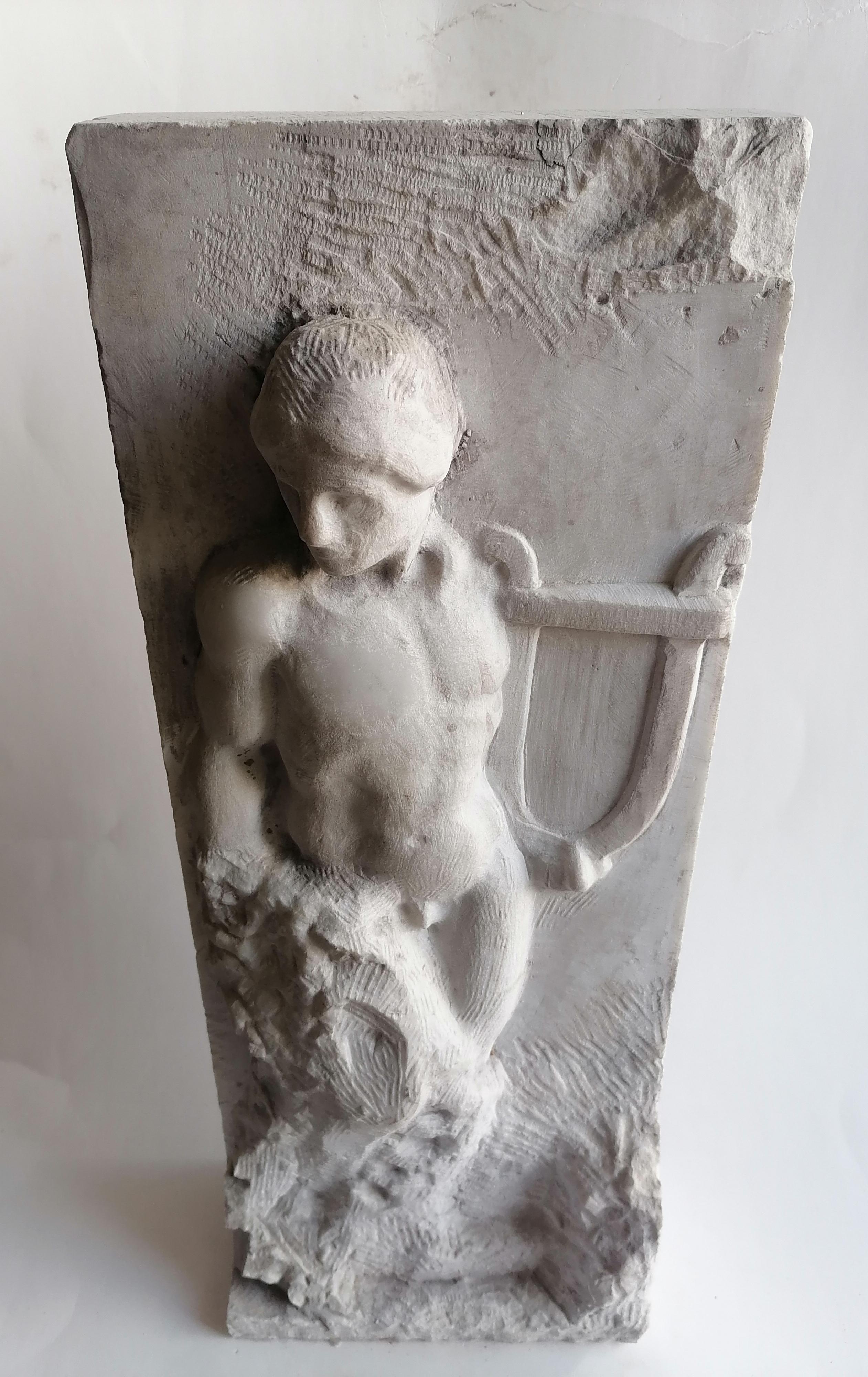 Fatto a mano scultura altorilievo Apollo con cetra -abbozzo di studio - made in Italy in vendita