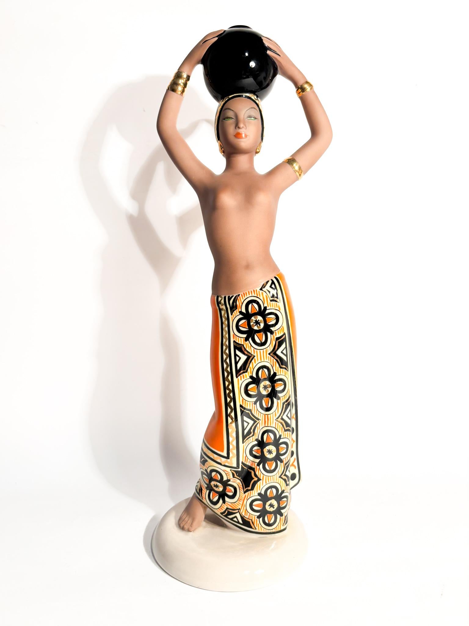 Art Deco sculpture in ceramic and polychrome decoration, 